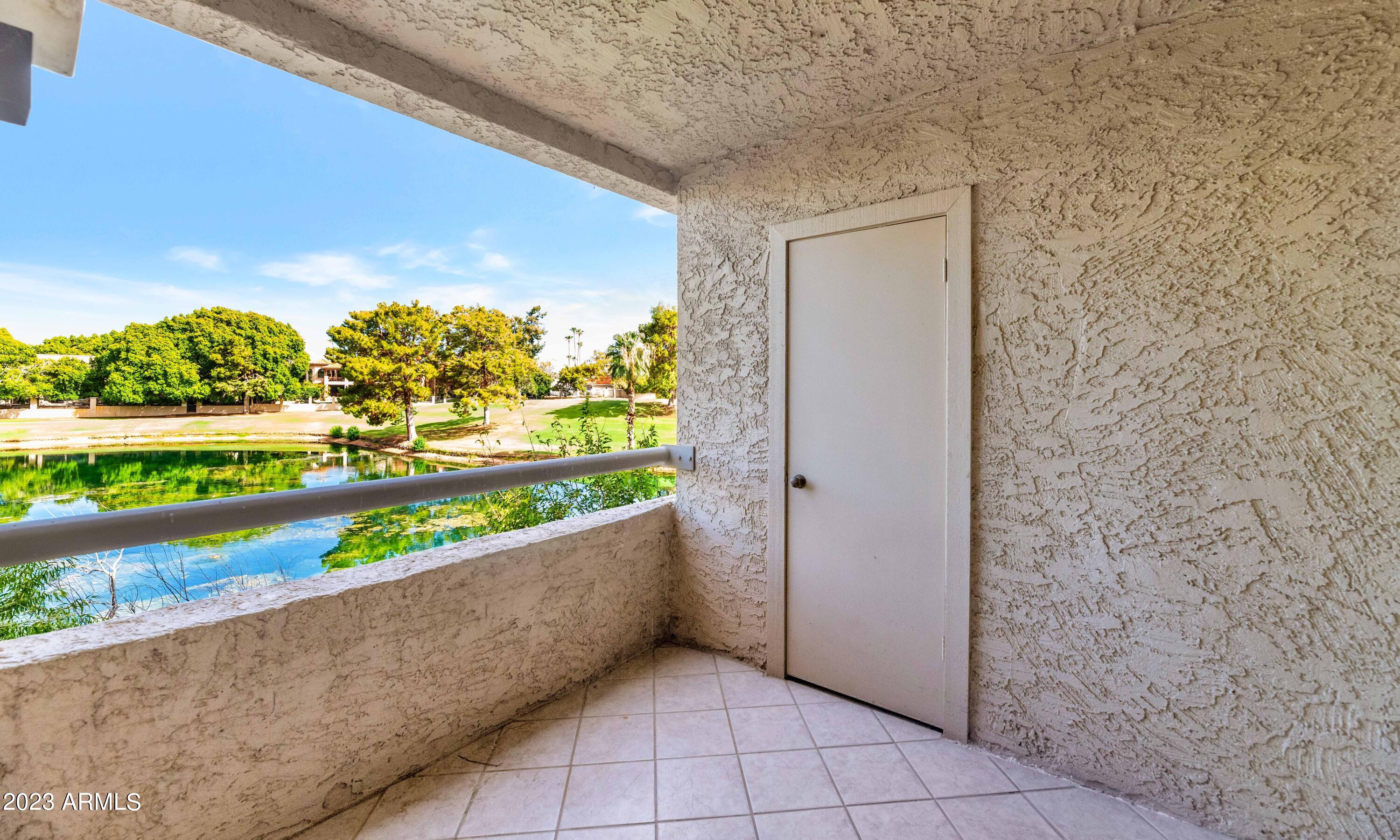 5102 N 31ST Place, 425