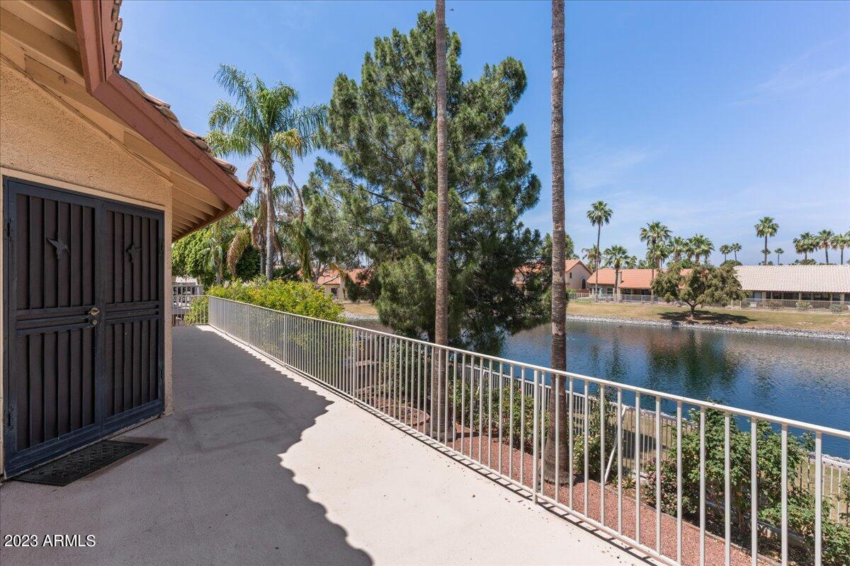 7022 W KIMBERLY Way