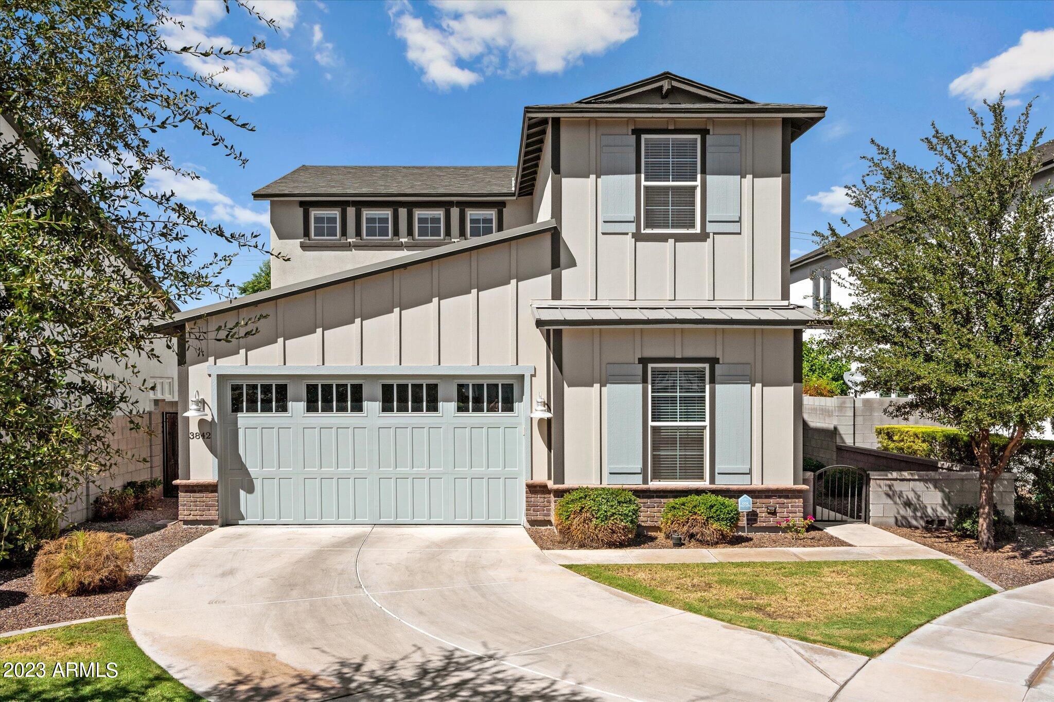 3842 E CRITTENDEN Lane