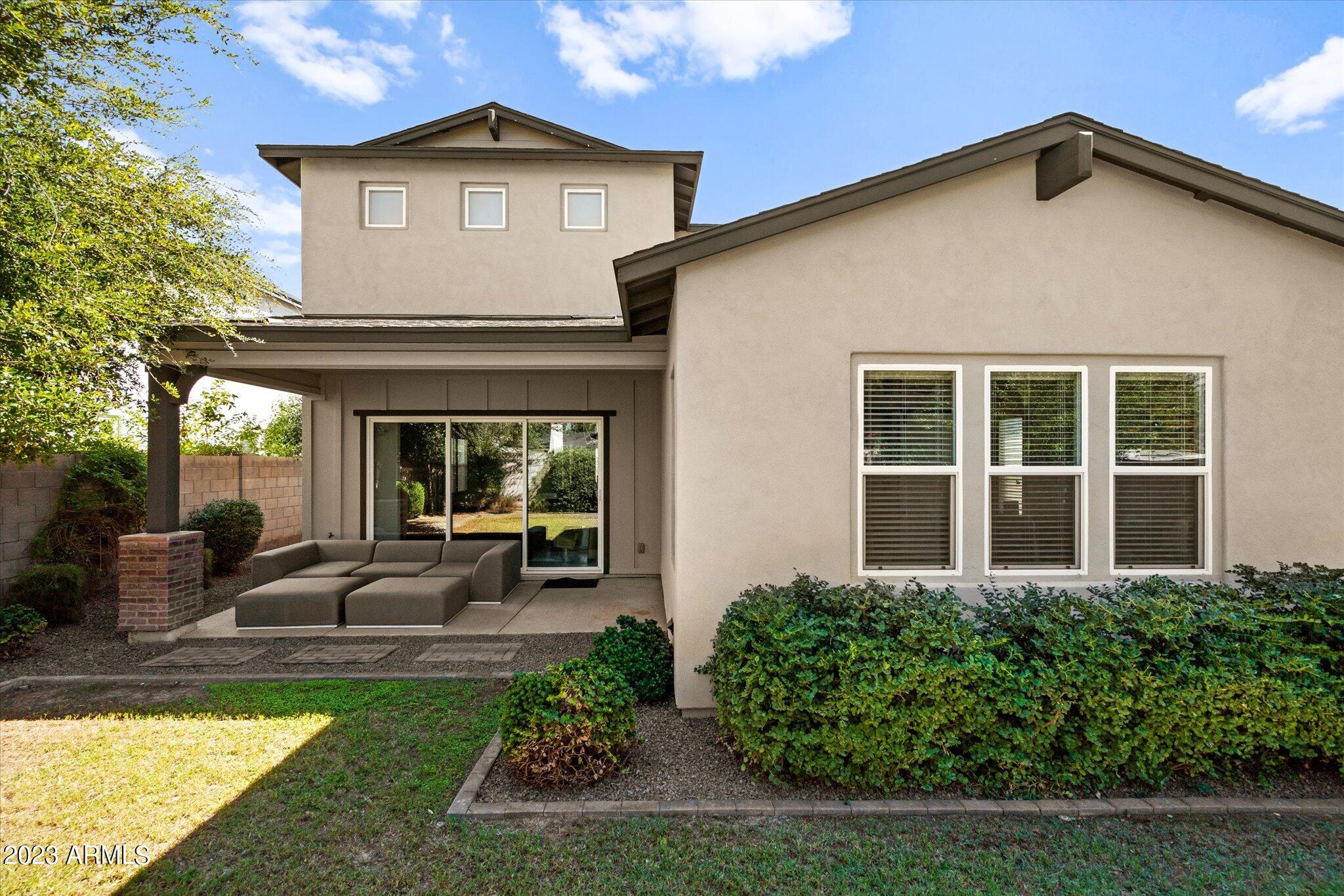 3842 E CRITTENDEN Lane