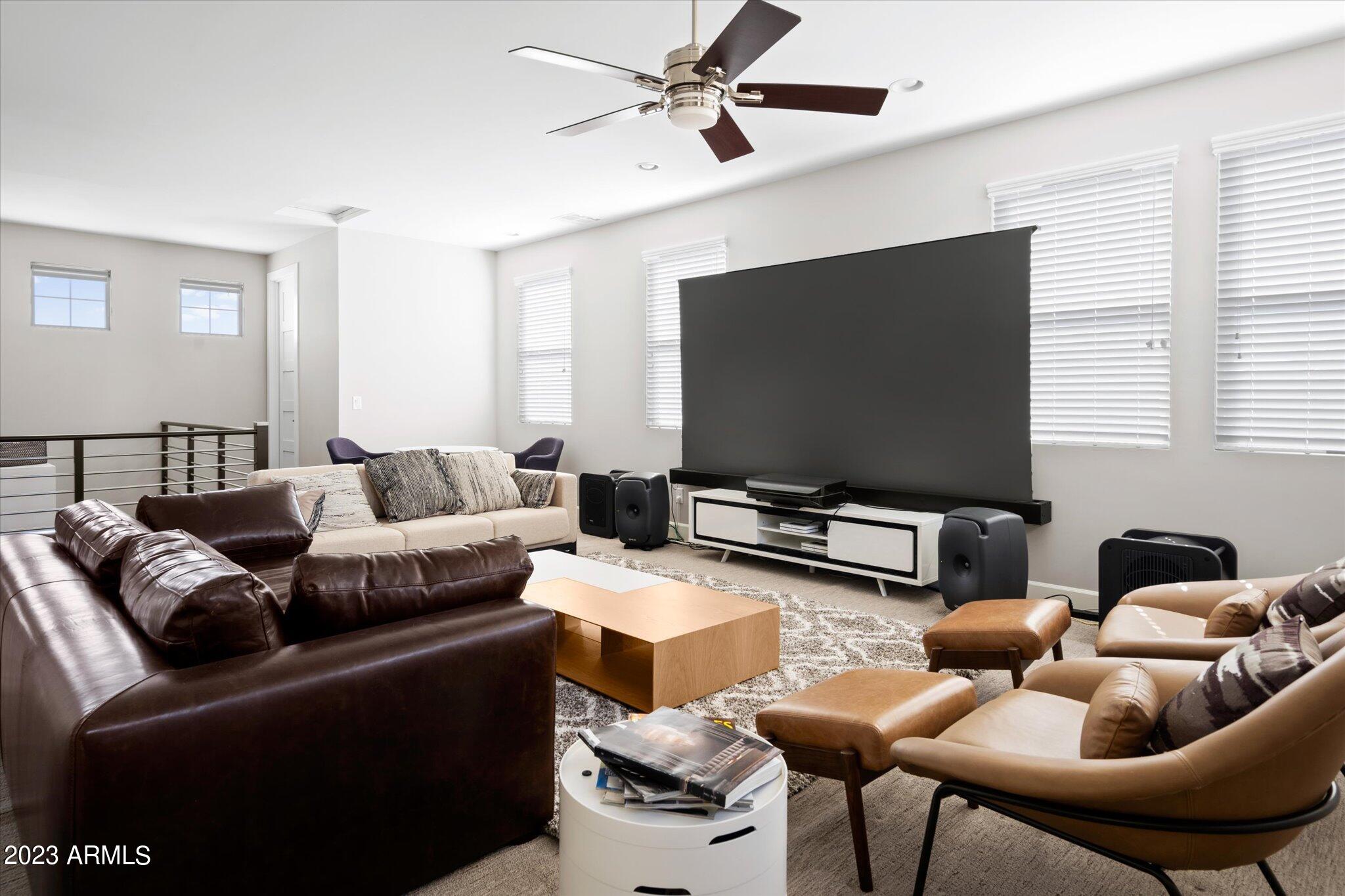 3842 E CRITTENDEN Lane