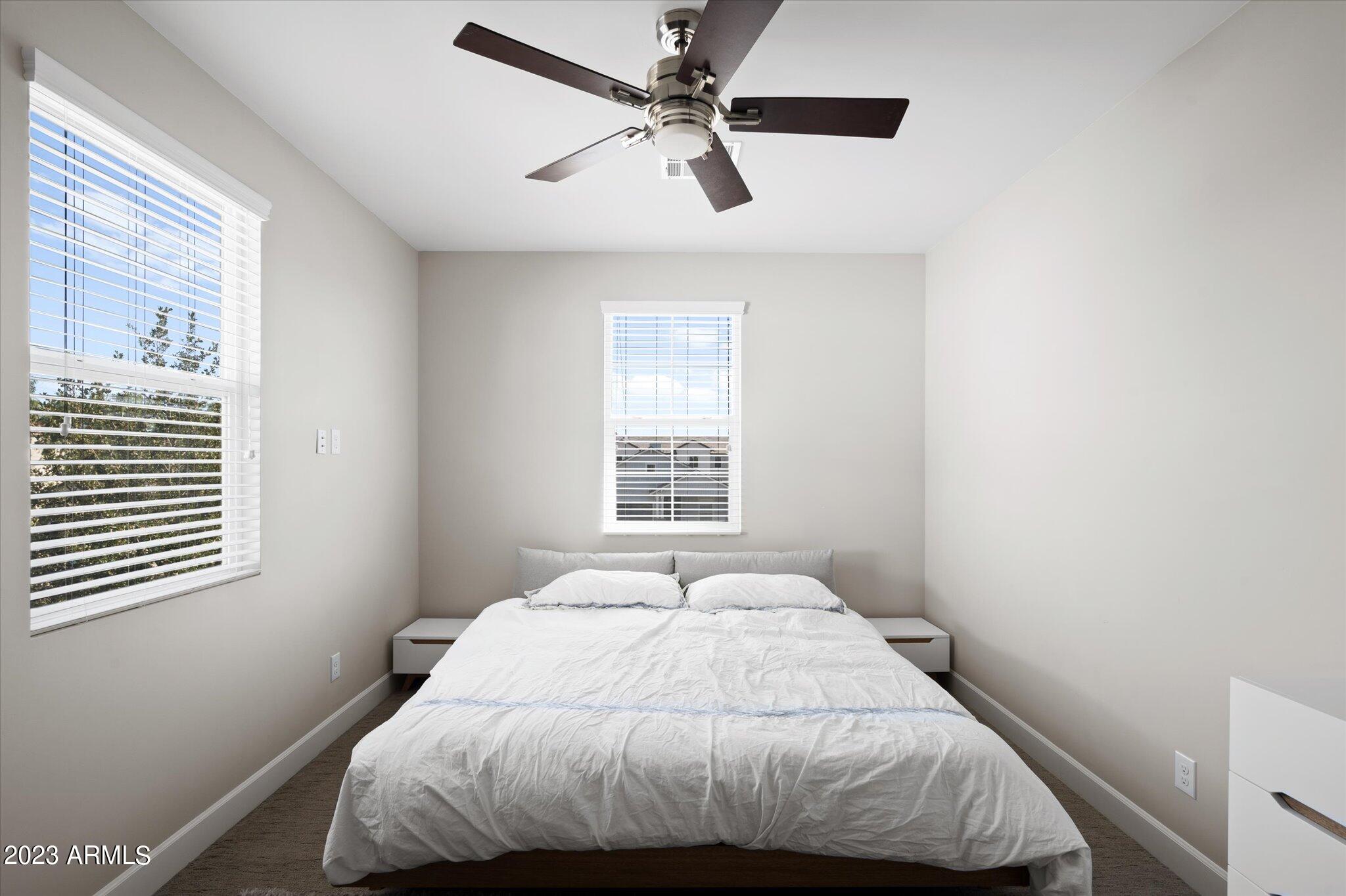 3842 E CRITTENDEN Lane