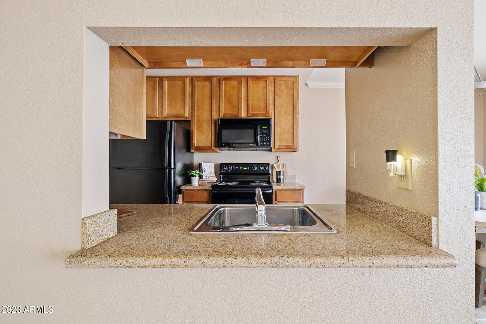 3500 N HAYDEN Road, 909