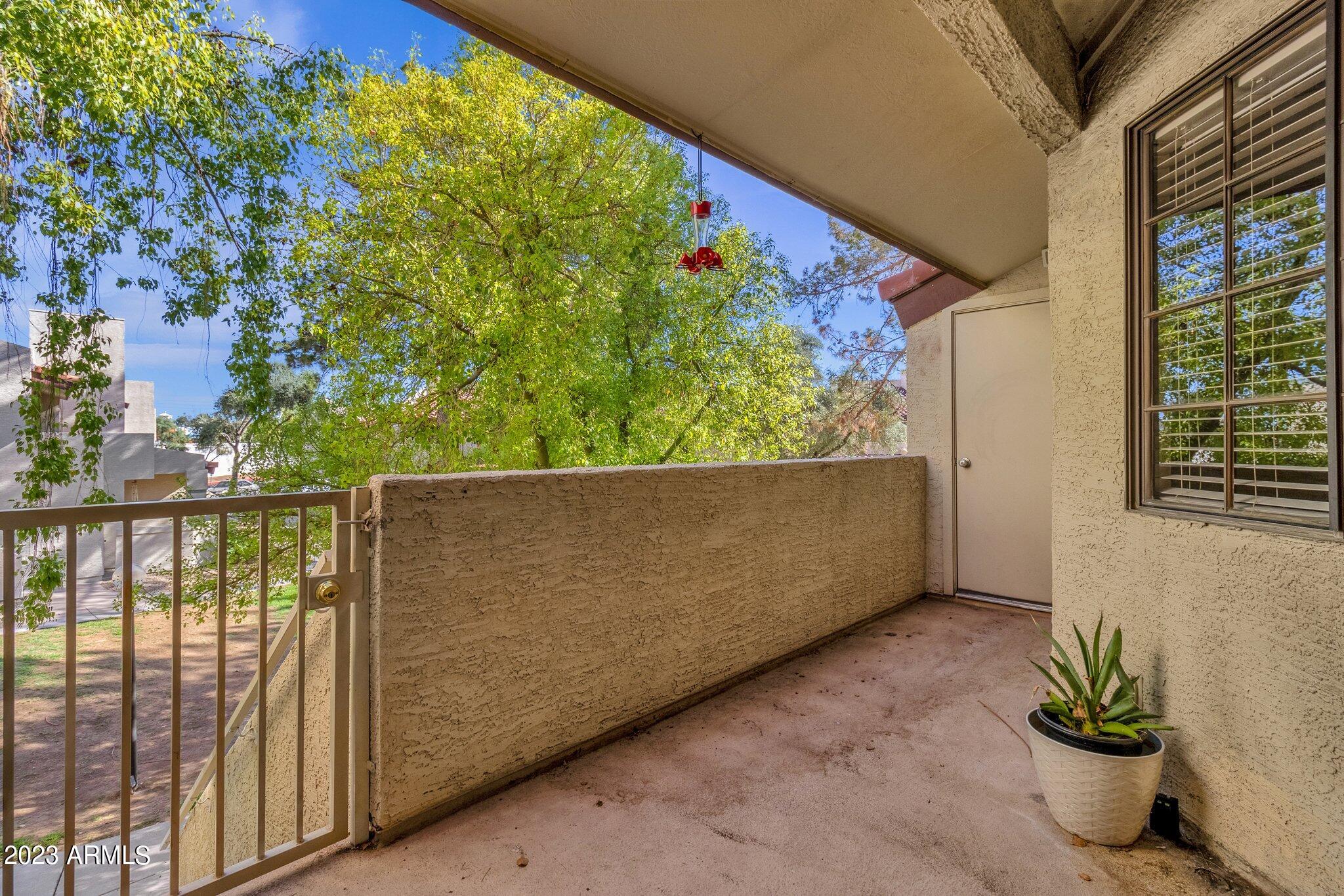 2020 W UNION HILLS Drive, 238