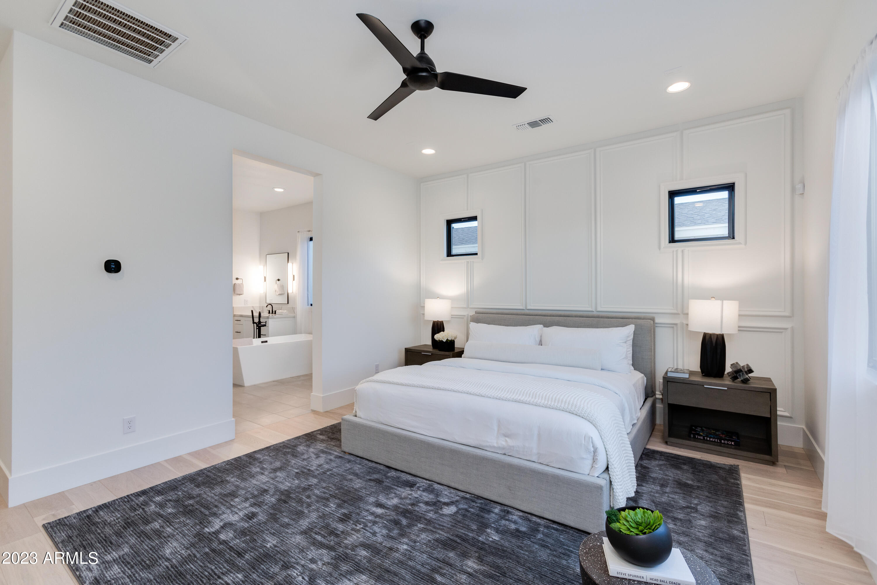 4007 E MONTECITO Avenue