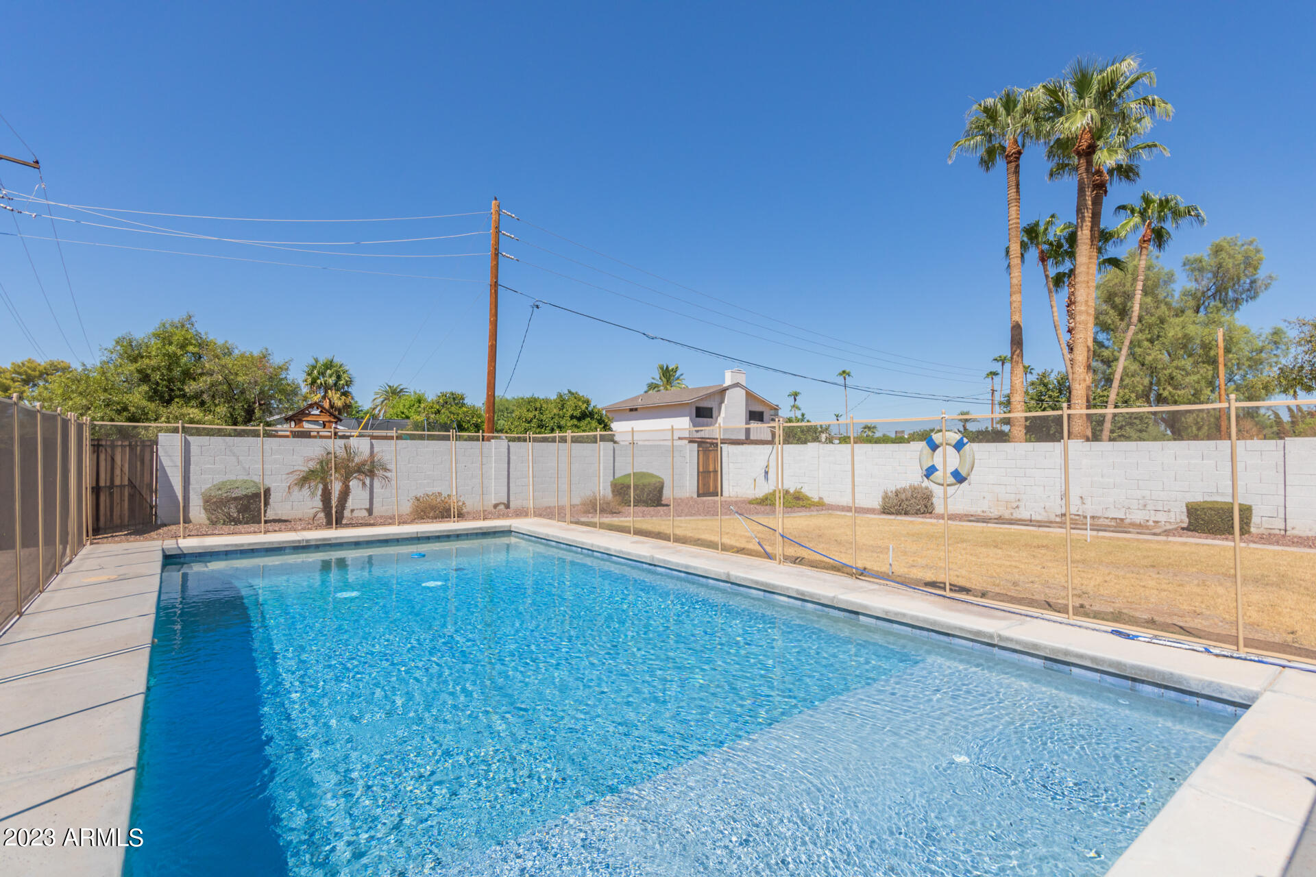 6332 N 85TH Street