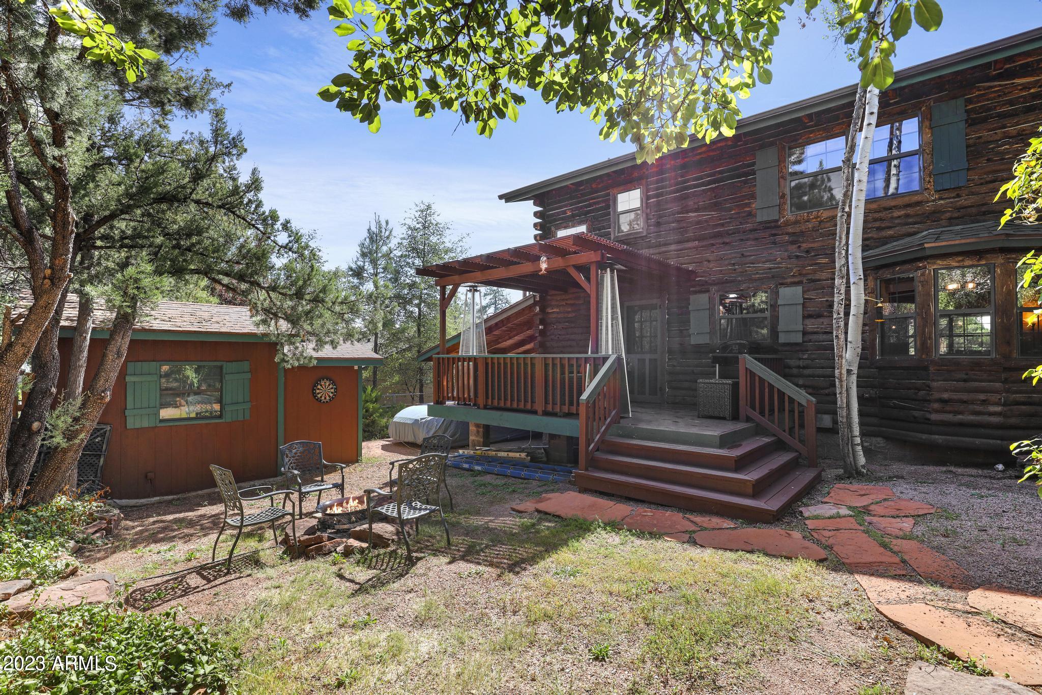 410 W SHERWOOD Drive