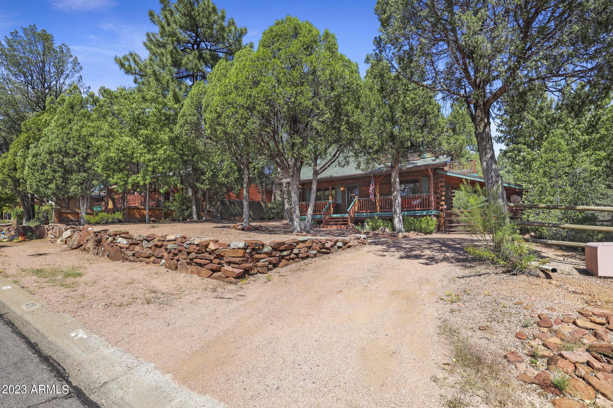 410 W SHERWOOD Drive