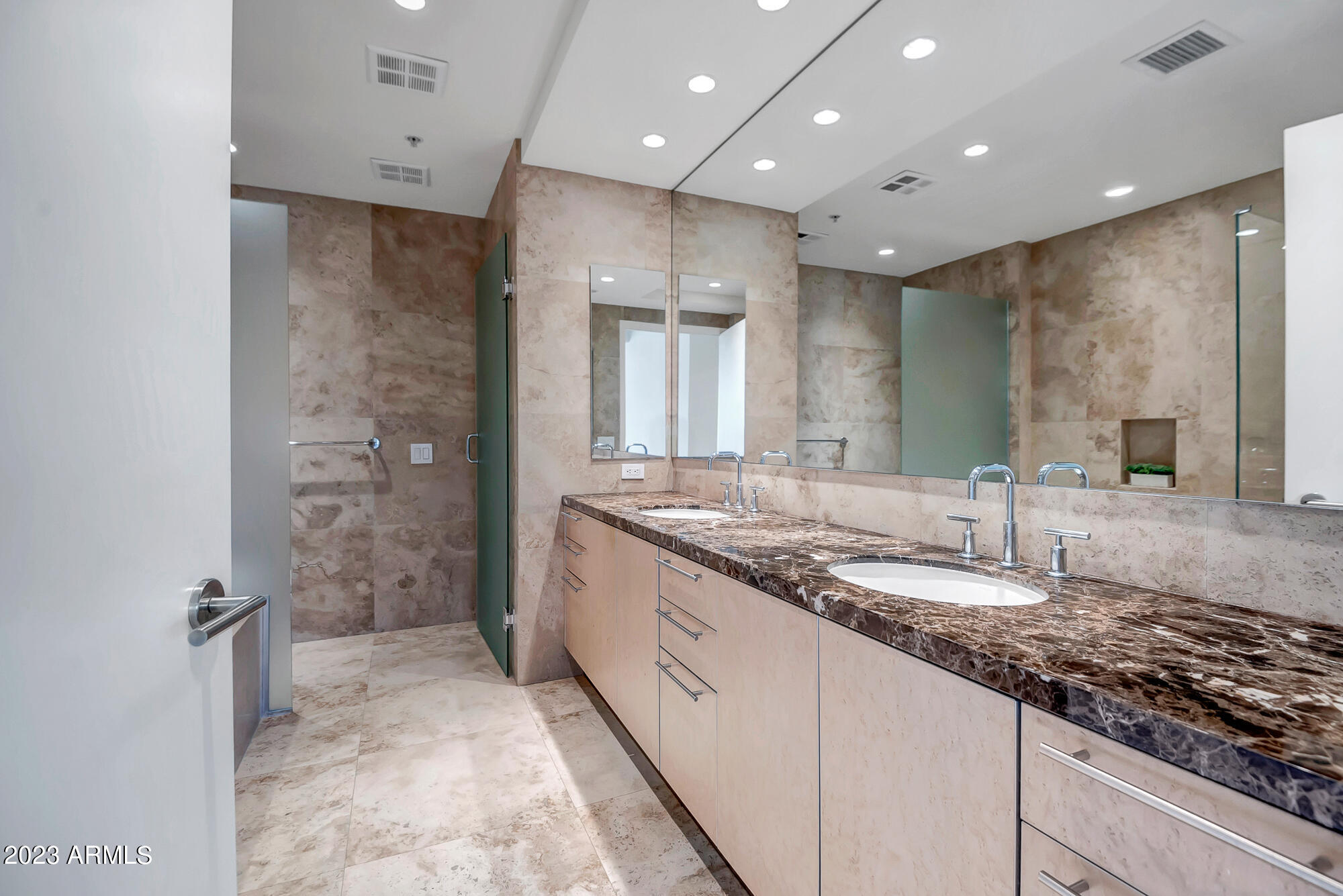 7127 E Rancho Vista Drive, 6007