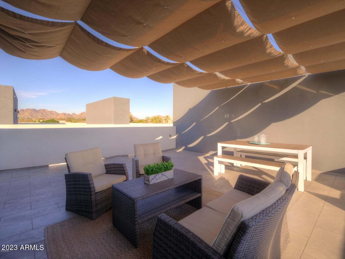 3150 E GLENROSA Avenue, 3