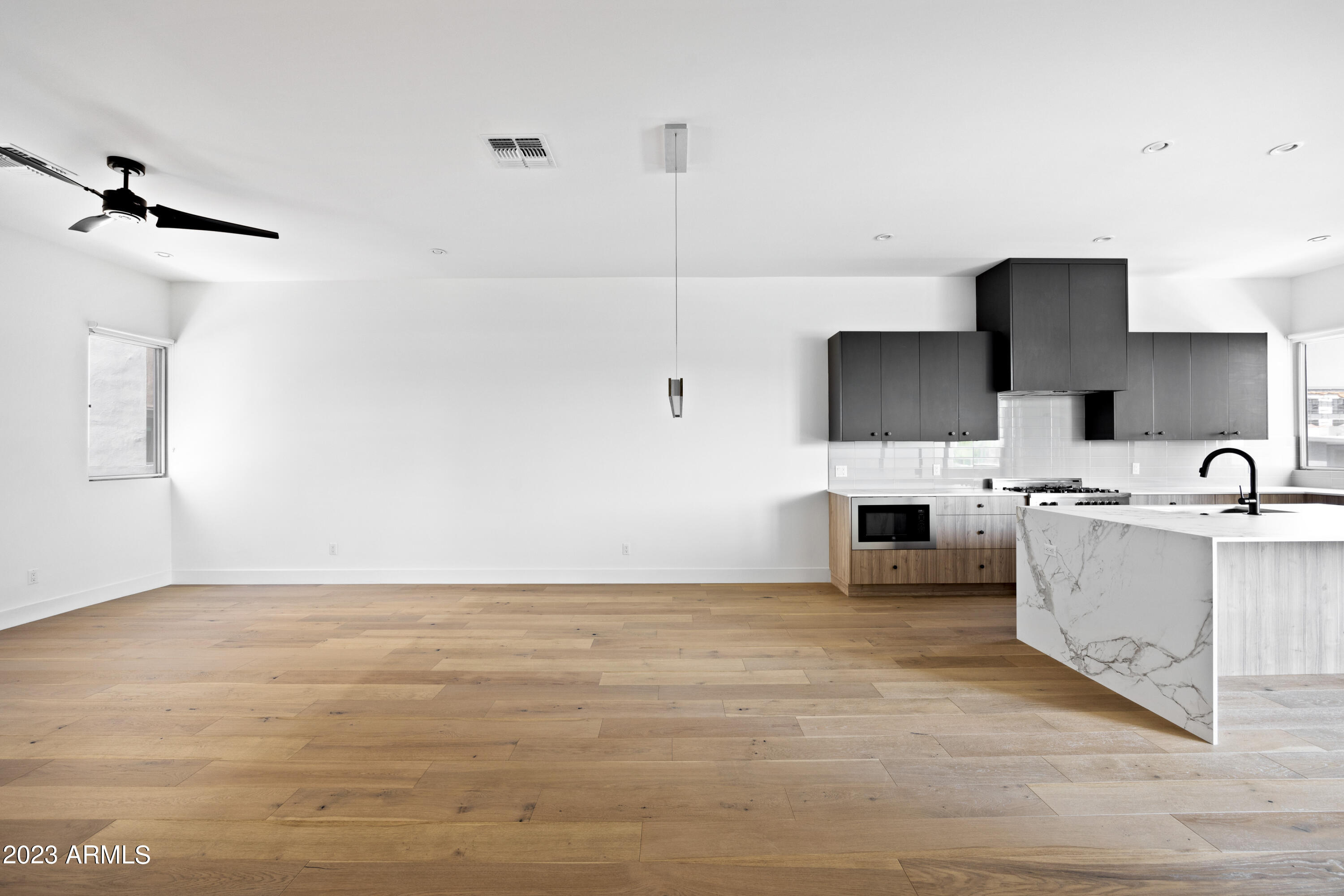 3150 E GLENROSA Avenue, 3