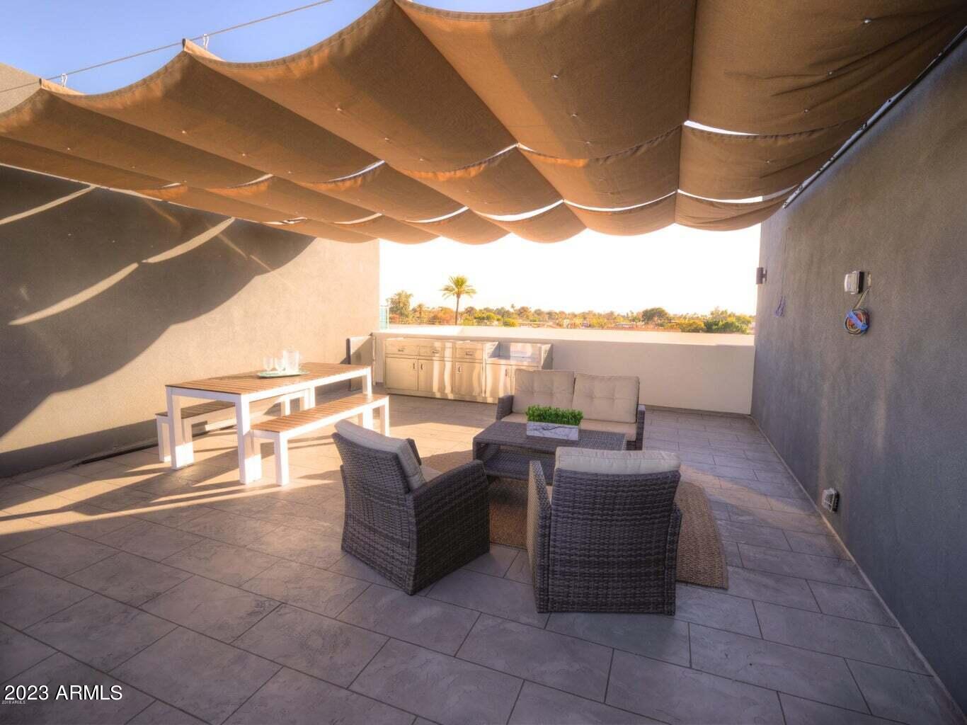 3150 E GLENROSA Avenue, 3