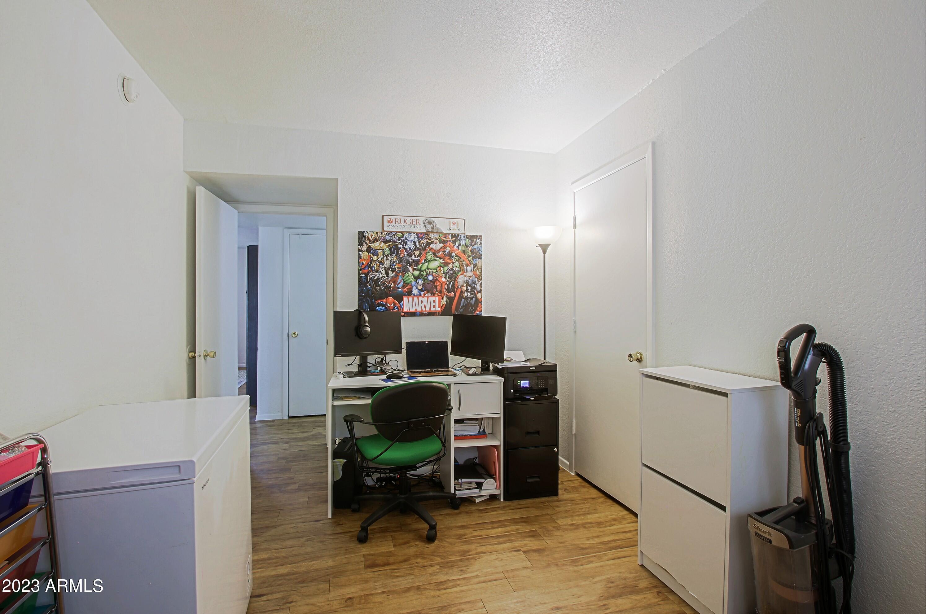 1734 W FREMONT Road