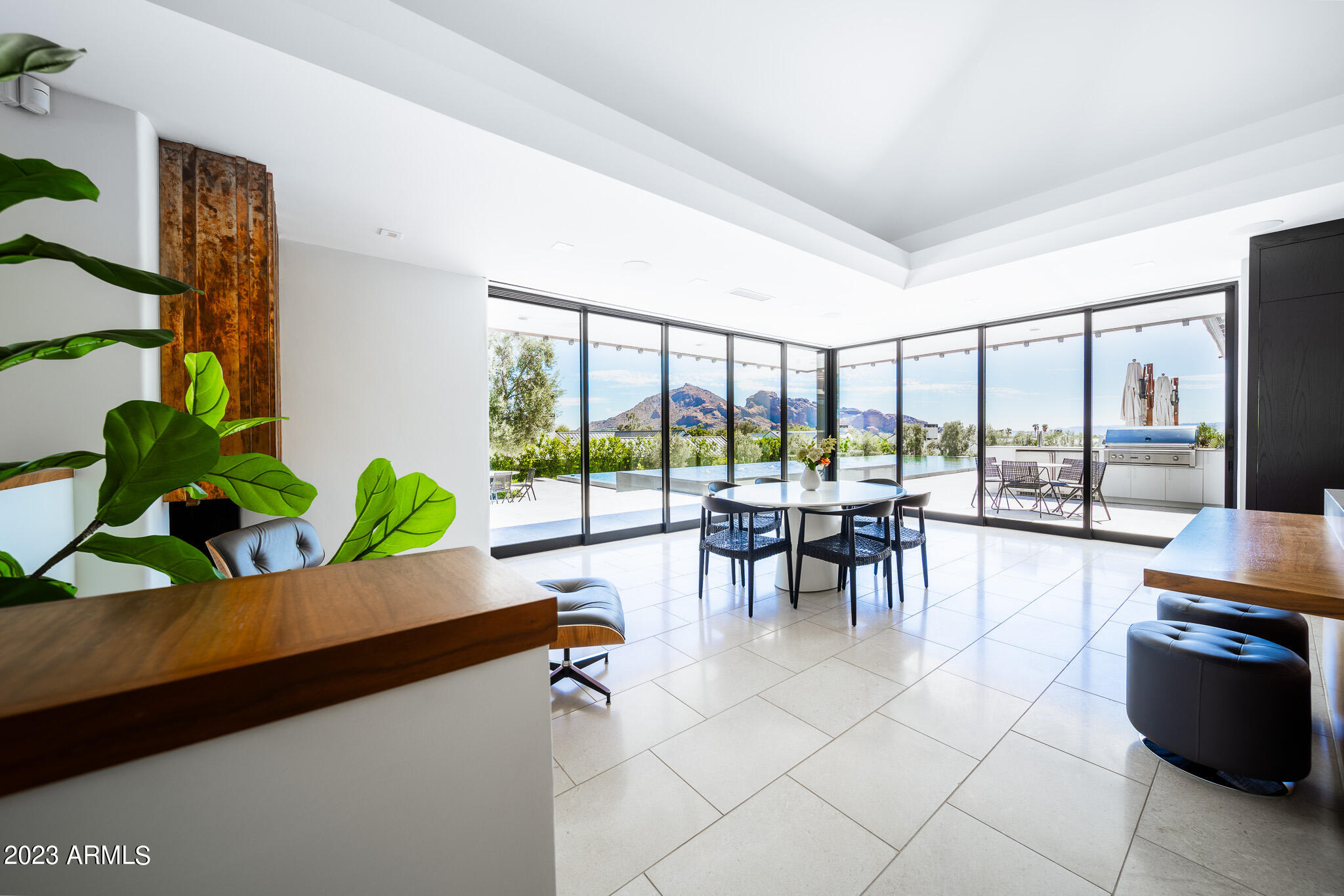 4645 E QUARTZ MOUNTAIN Road