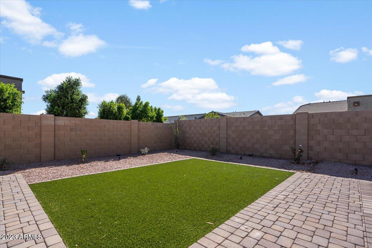 21009 E WATFORD Drive