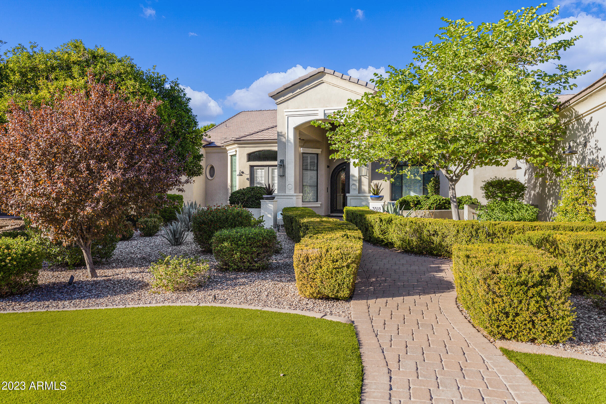 3518 E KENWOOD Street