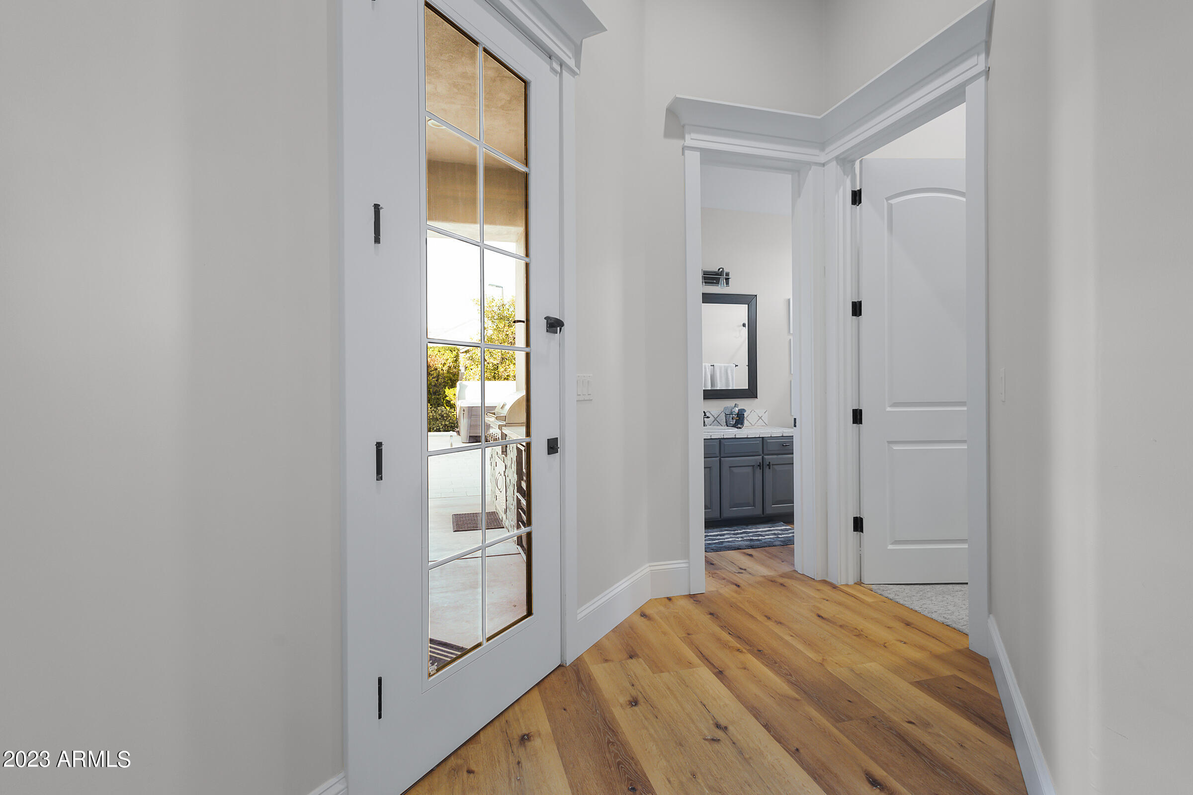 3518 E KENWOOD Street