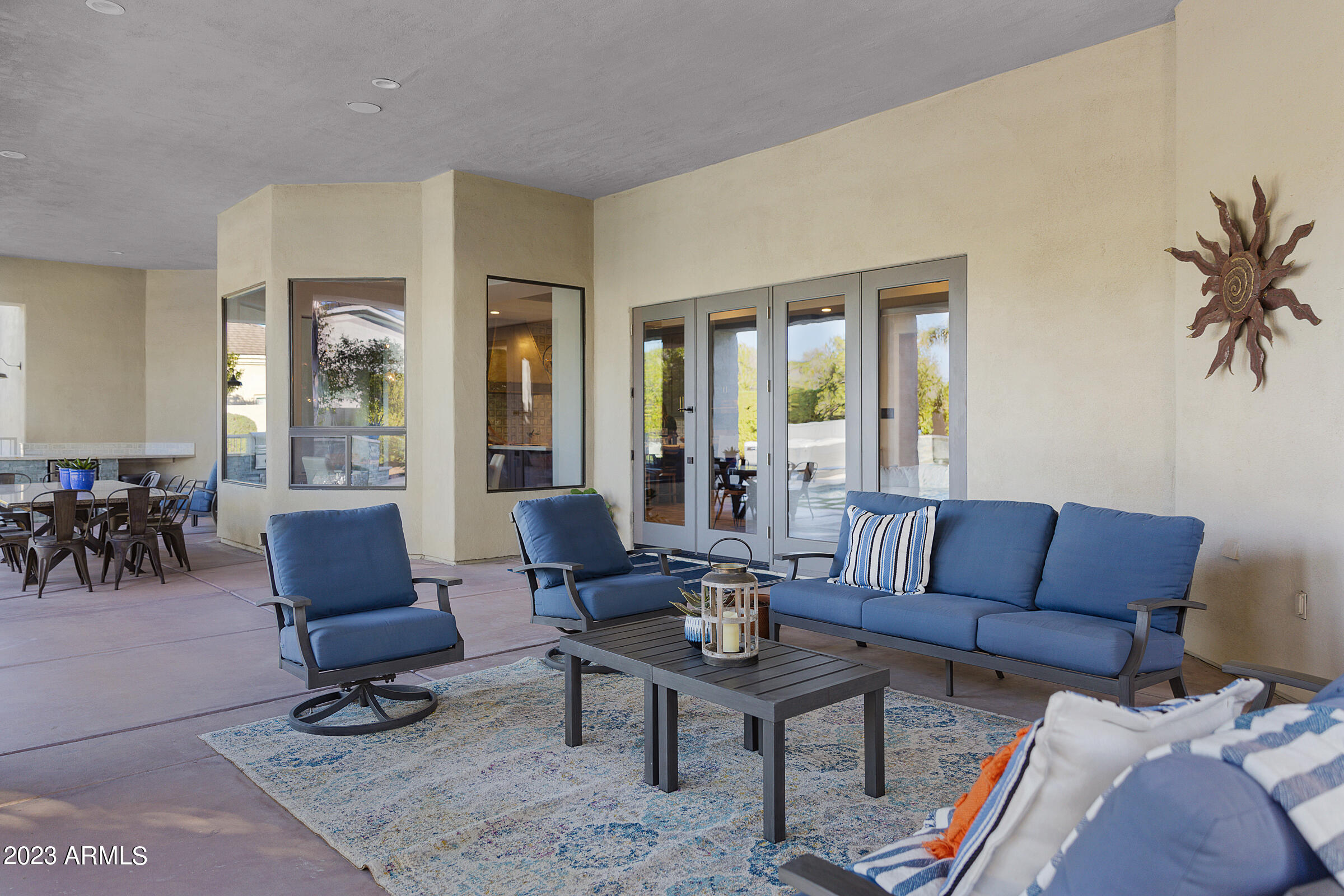 3518 E KENWOOD Street