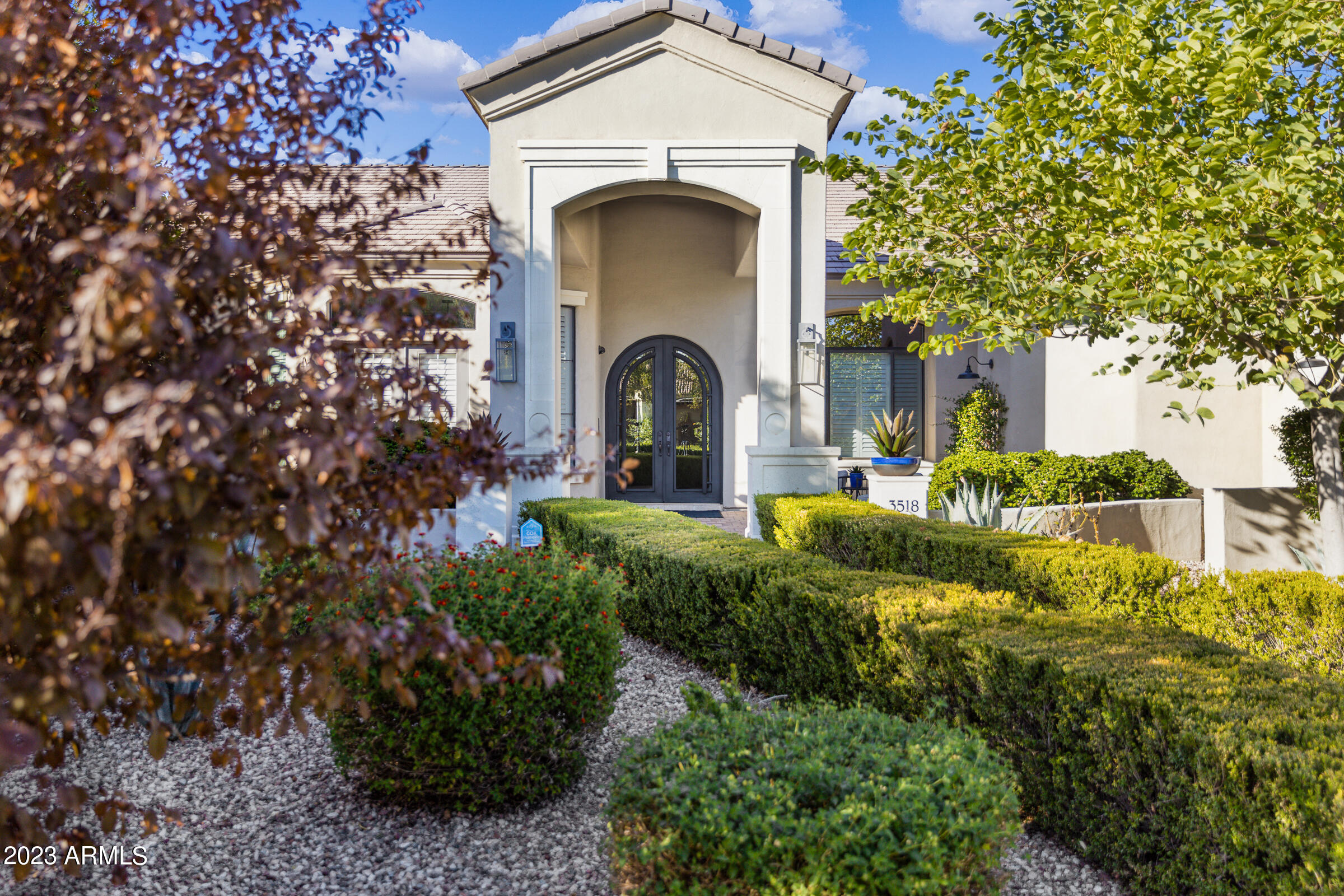 3518 E KENWOOD Street