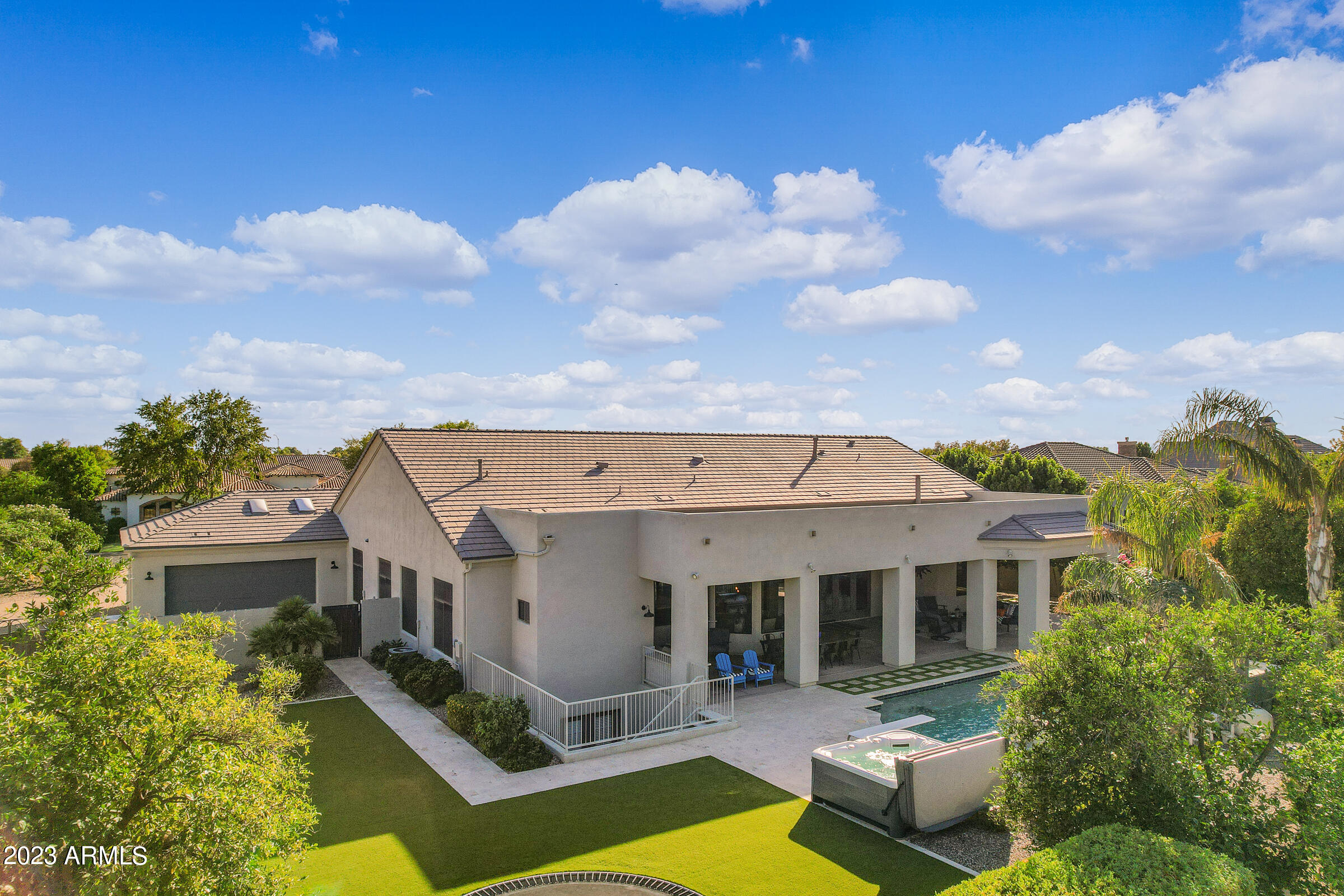 3518 E KENWOOD Street