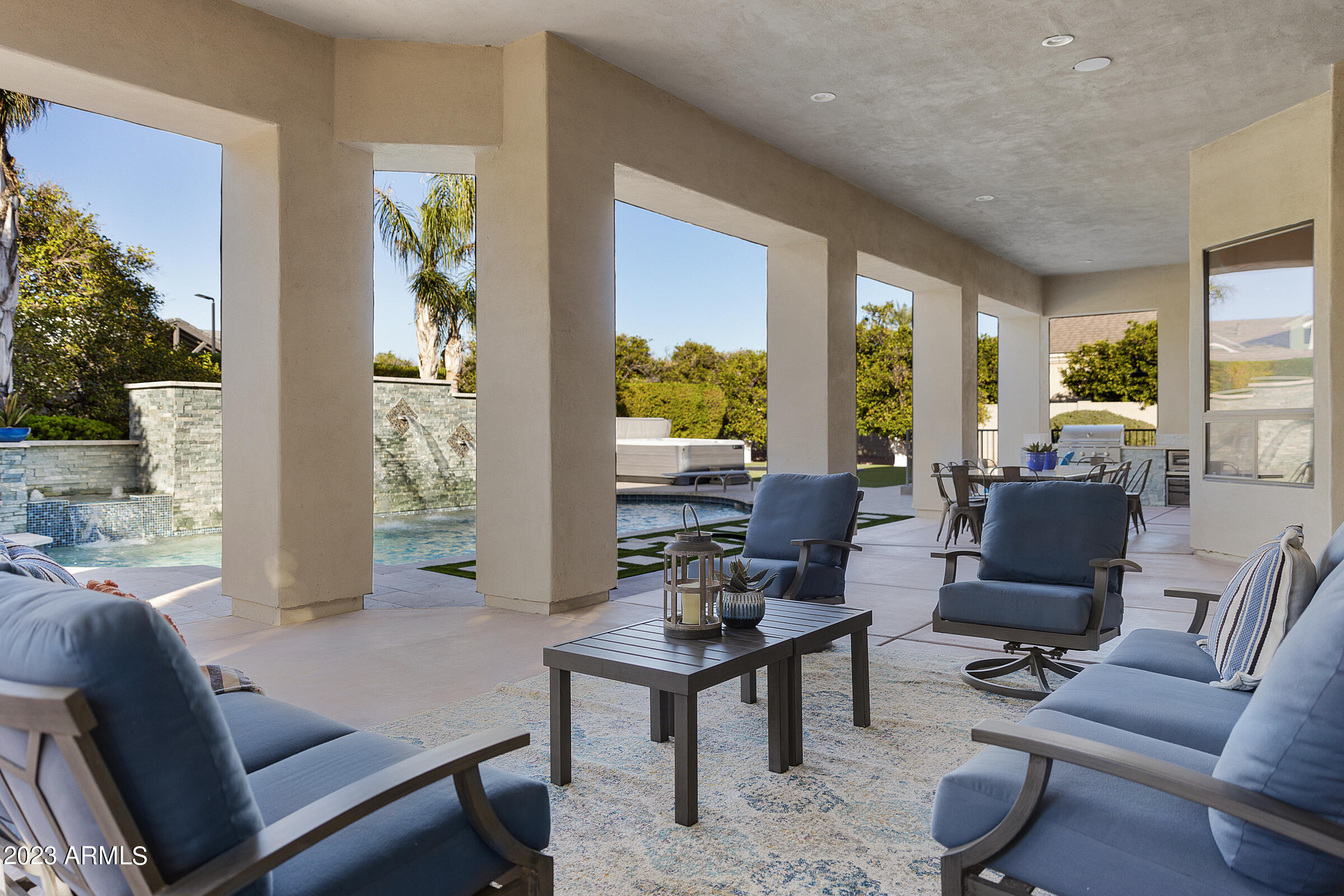 3518 E KENWOOD Street