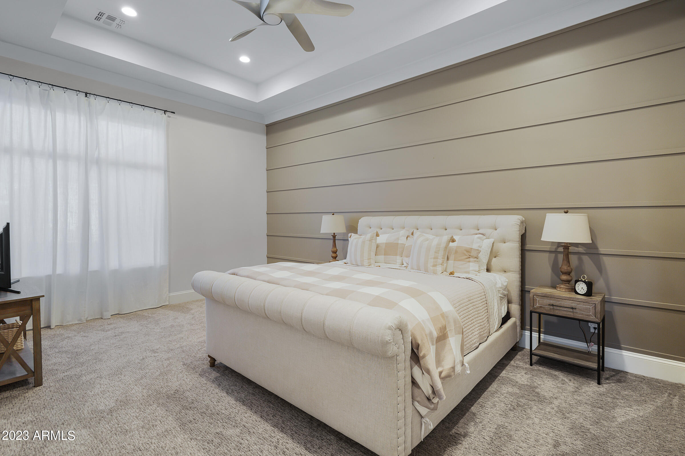 3518 E KENWOOD Street