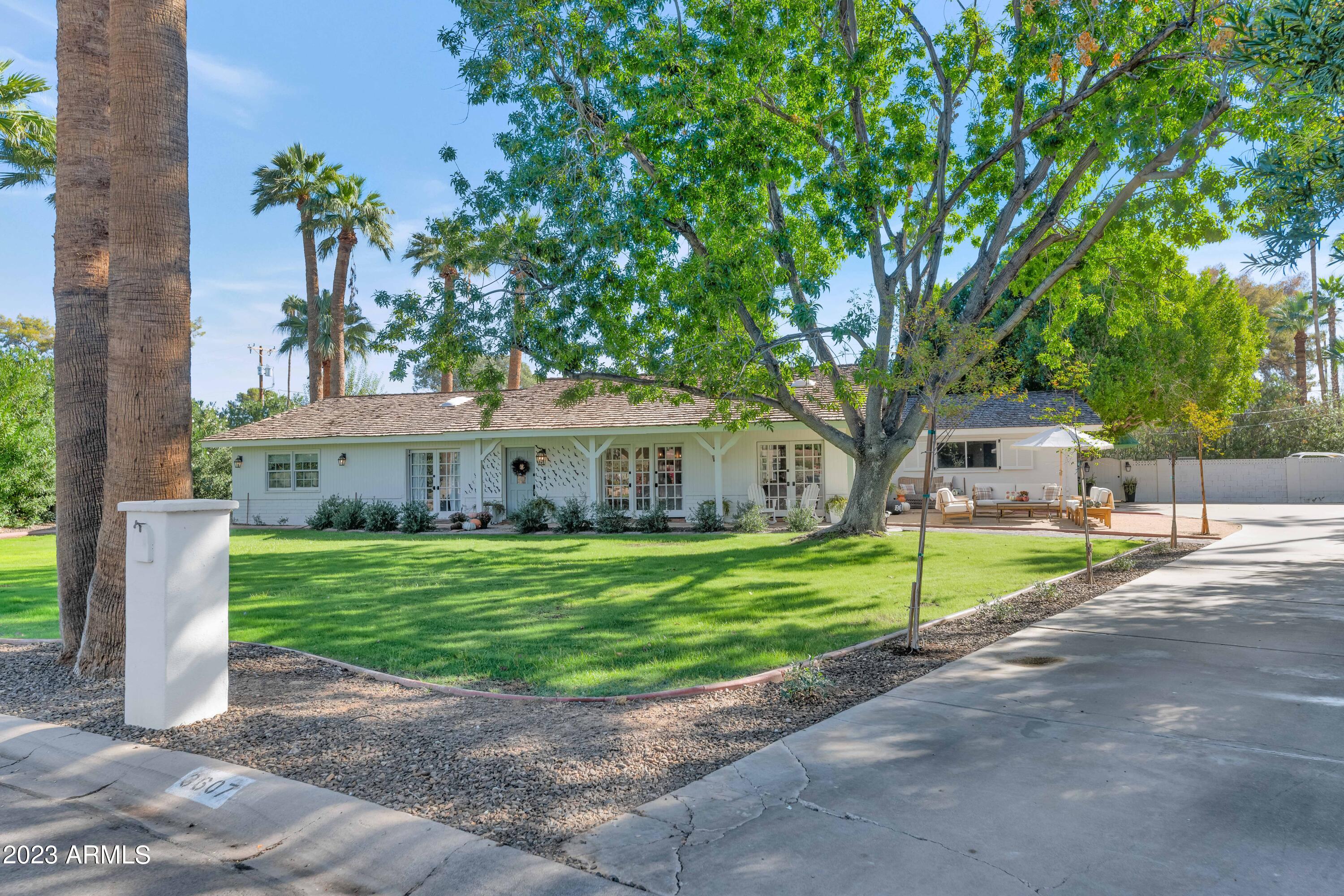 3607 N 55TH Place
