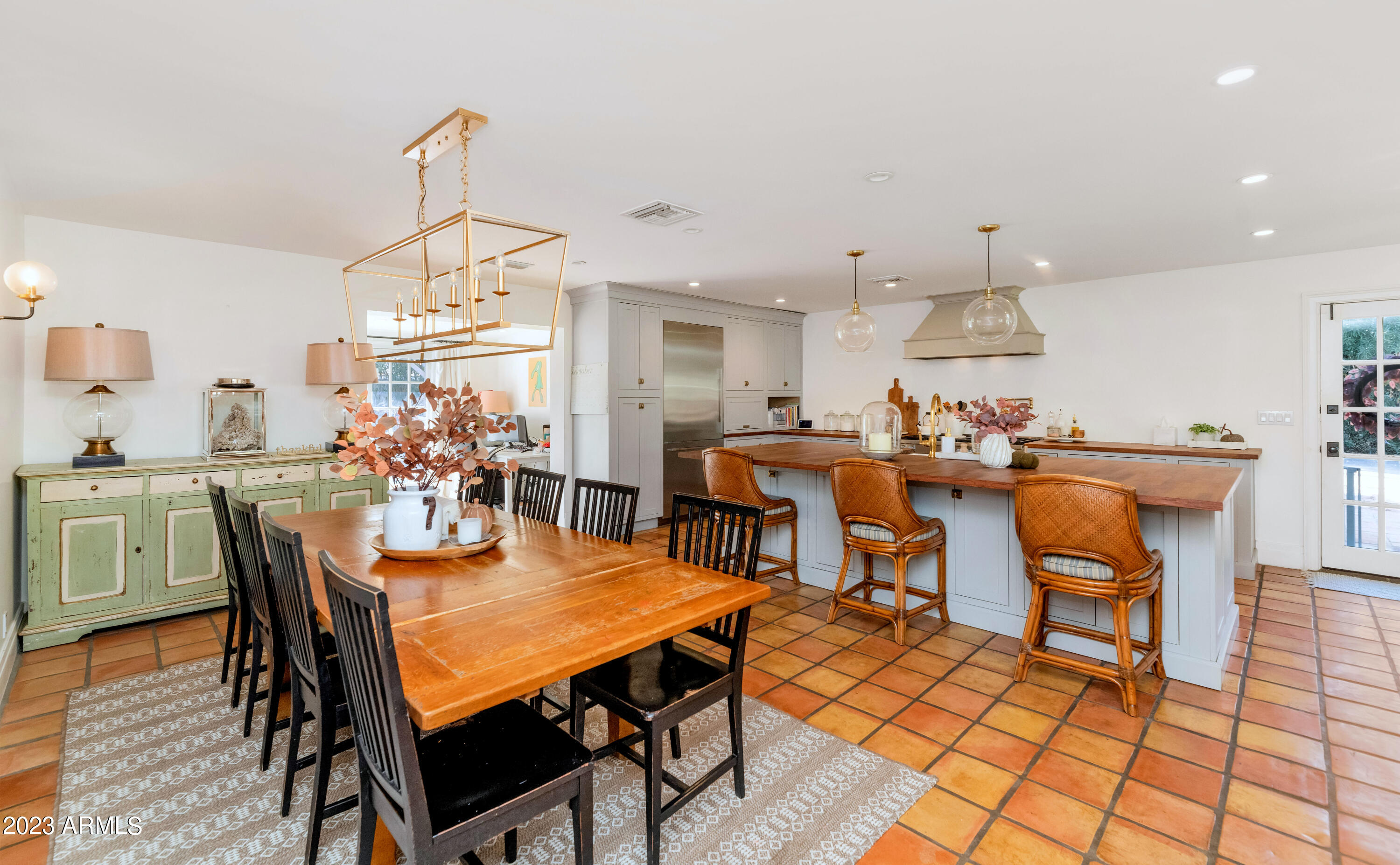 3607 N 55TH Place