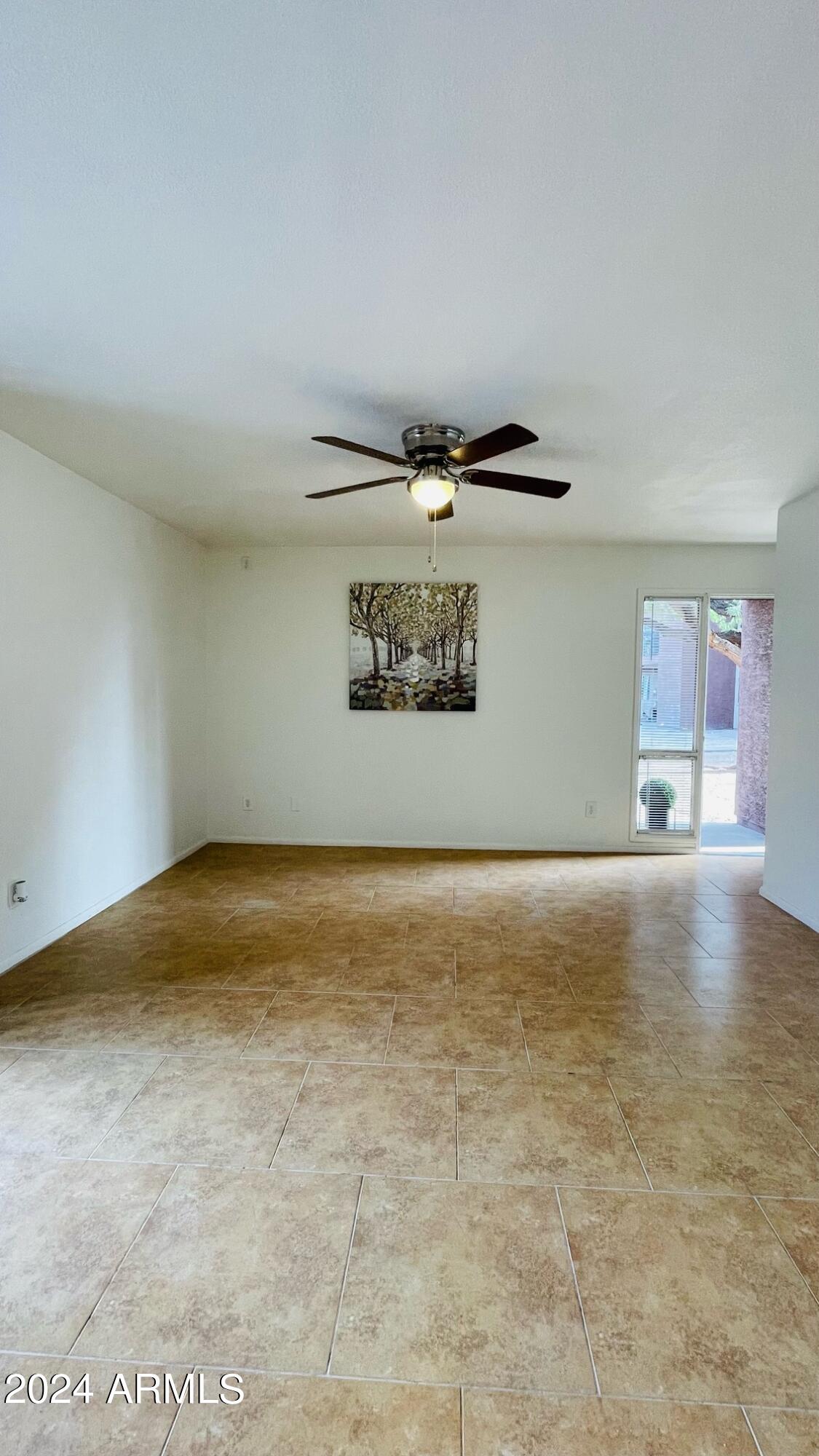 3810 N MARYVALE Parkway, 1068
