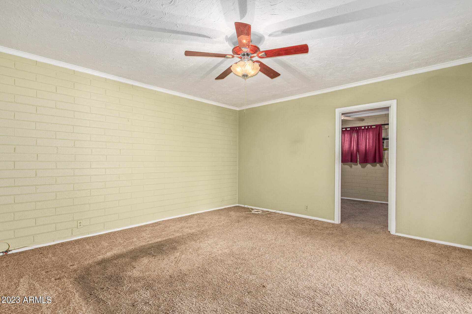 2826 N 33RD Street