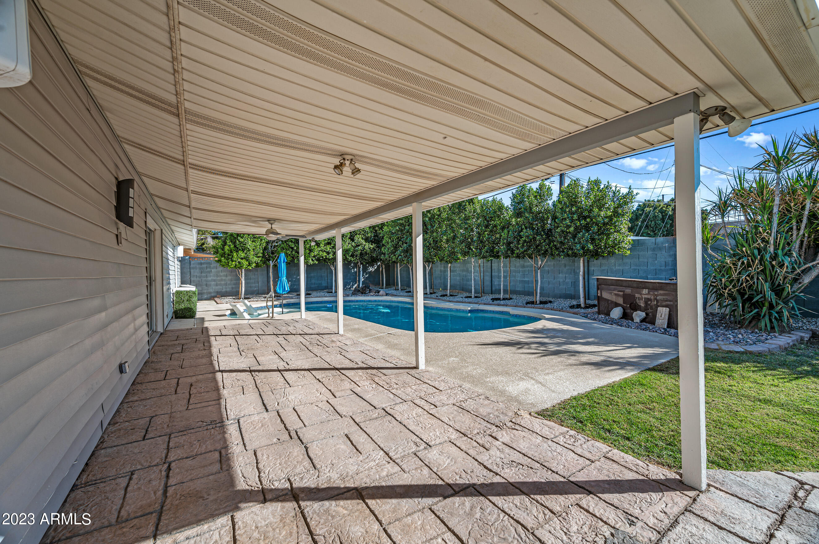 5139 E VERDE Lane