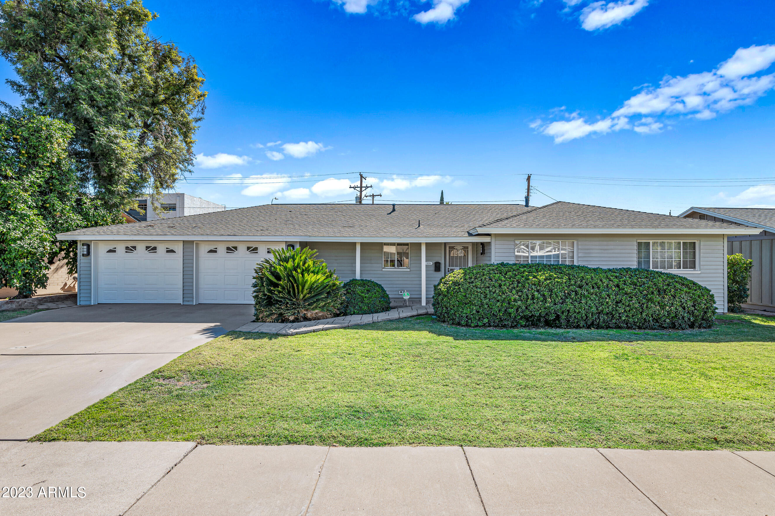 5139 E VERDE Lane