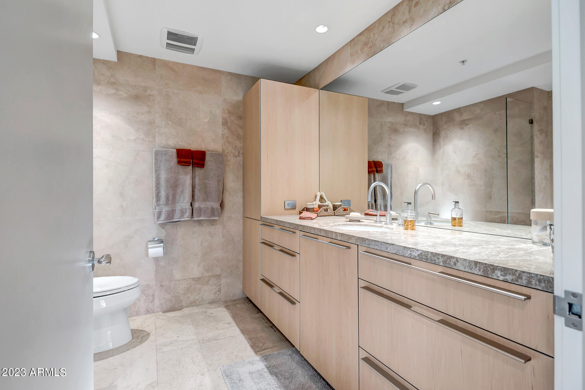 7167 E Rancho Vista Drive, 6004