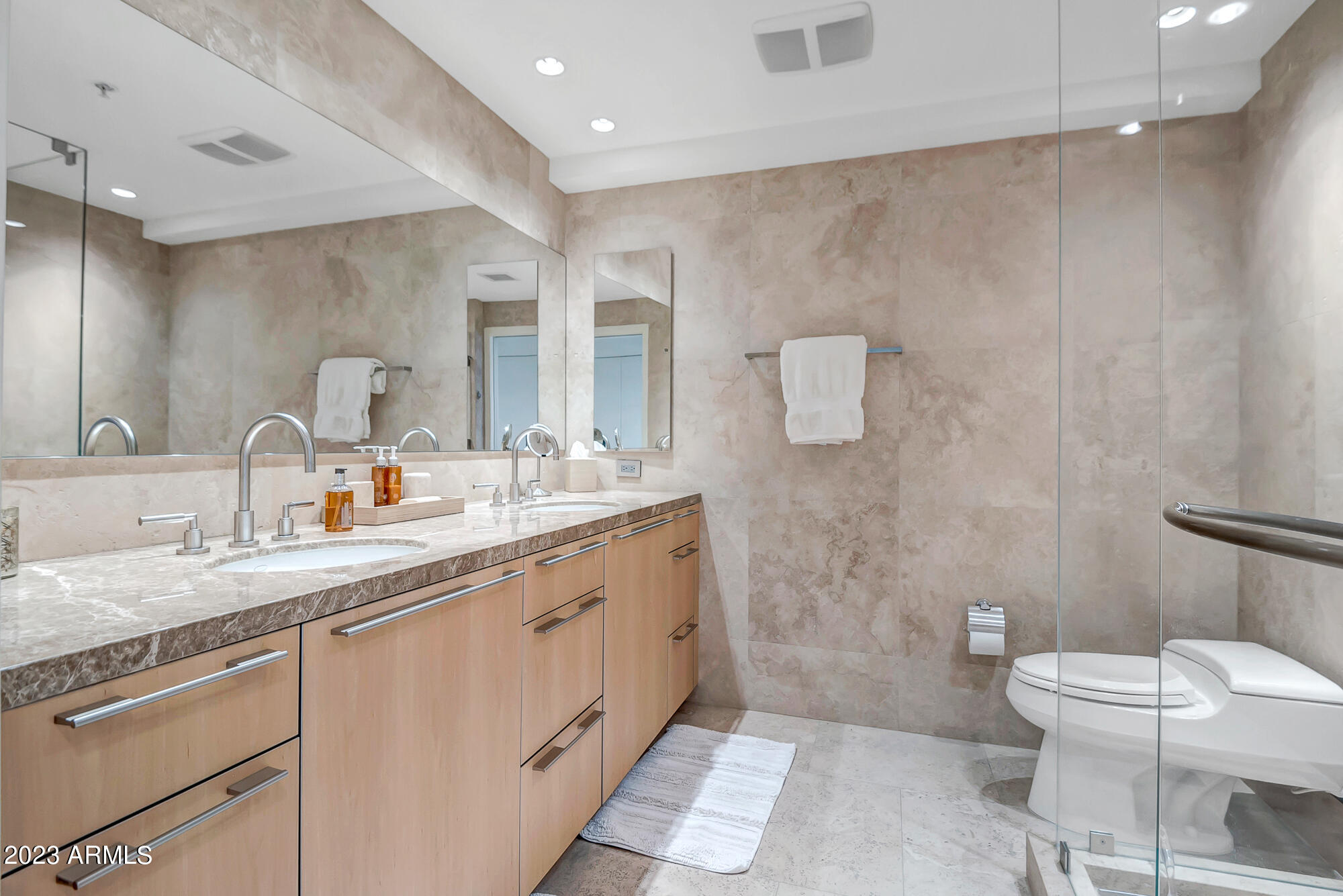 7167 E Rancho Vista Drive, 6004