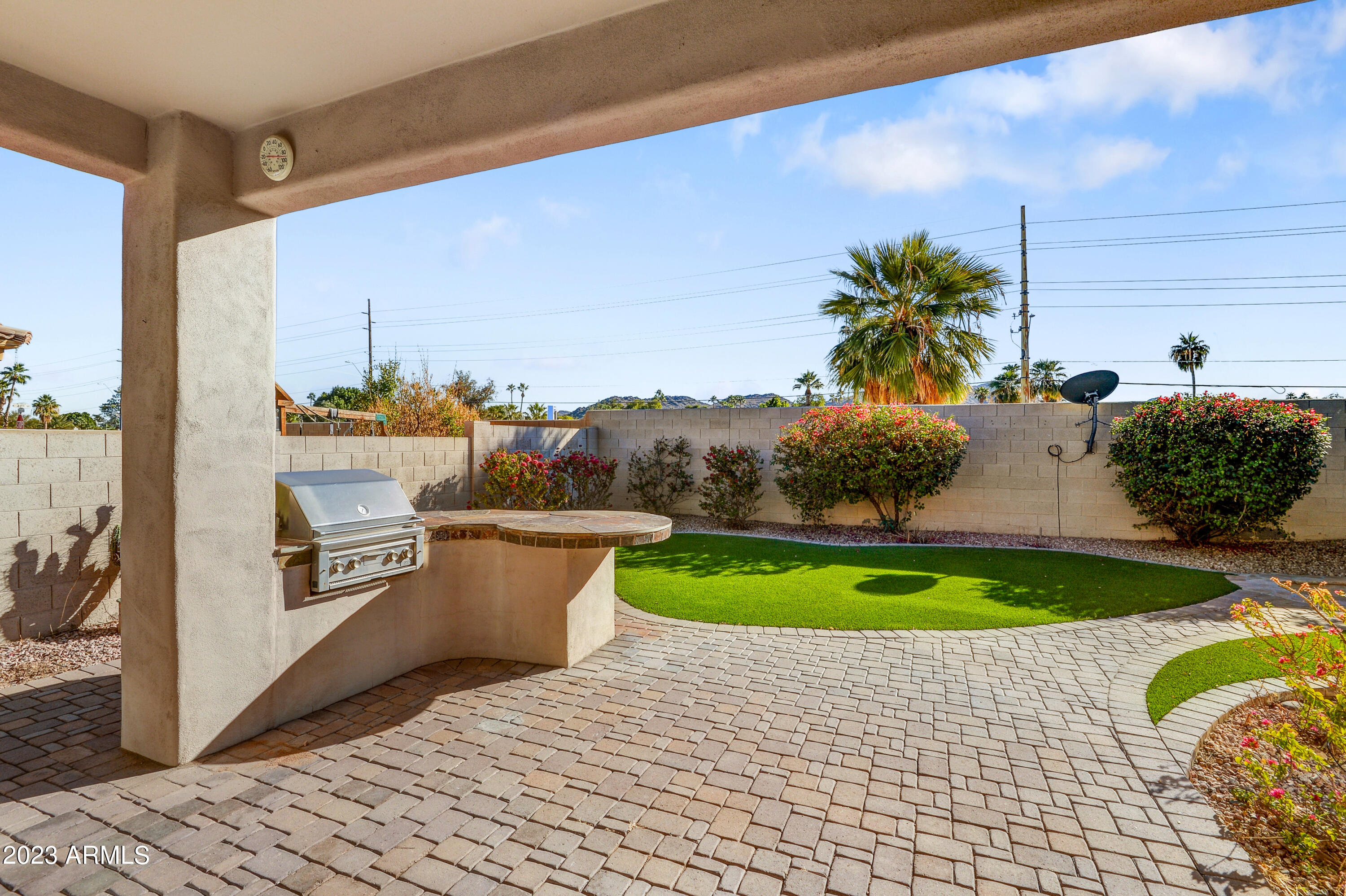 4147 E HANCOCK Drive