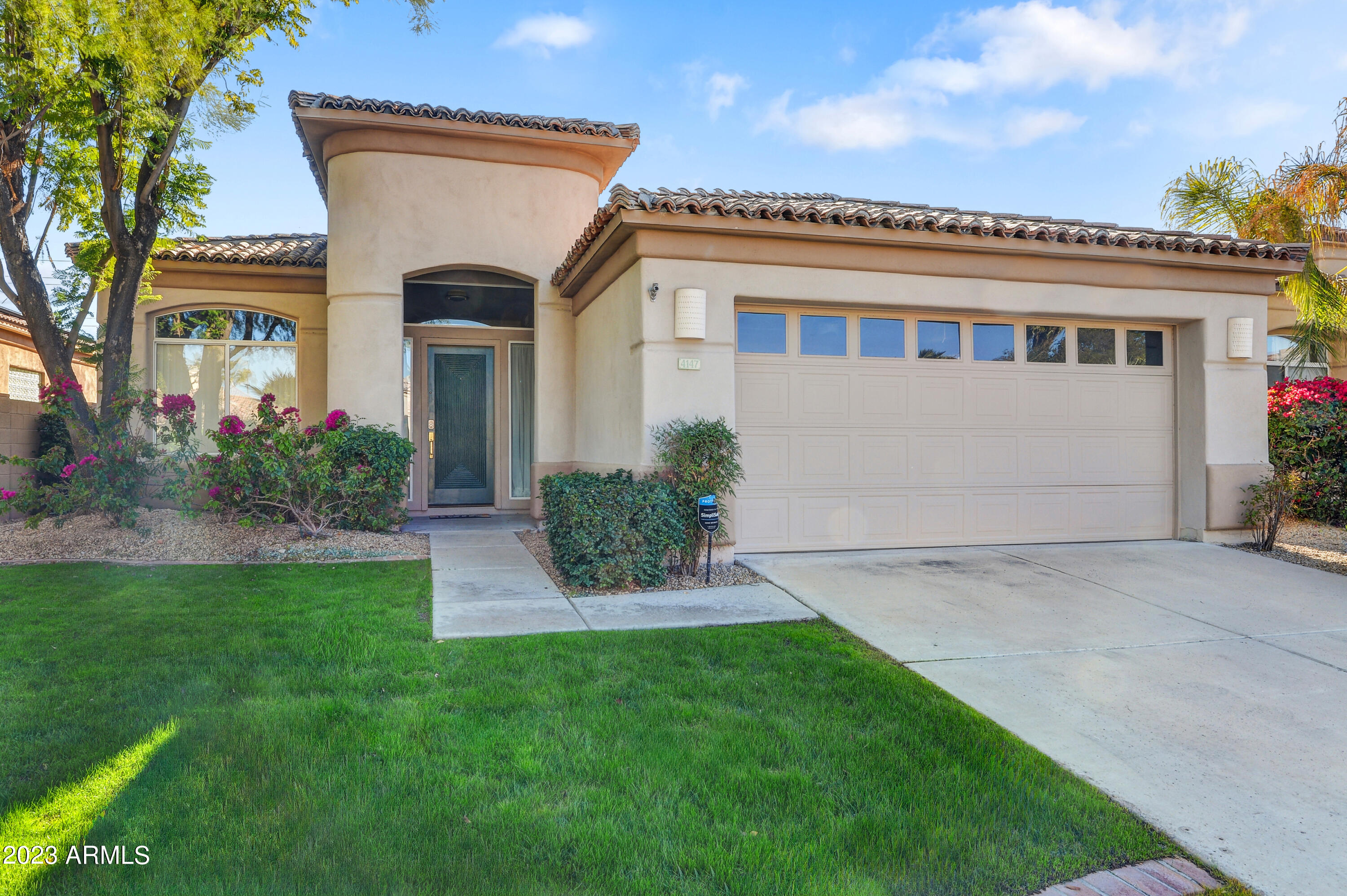 4147 E HANCOCK Drive