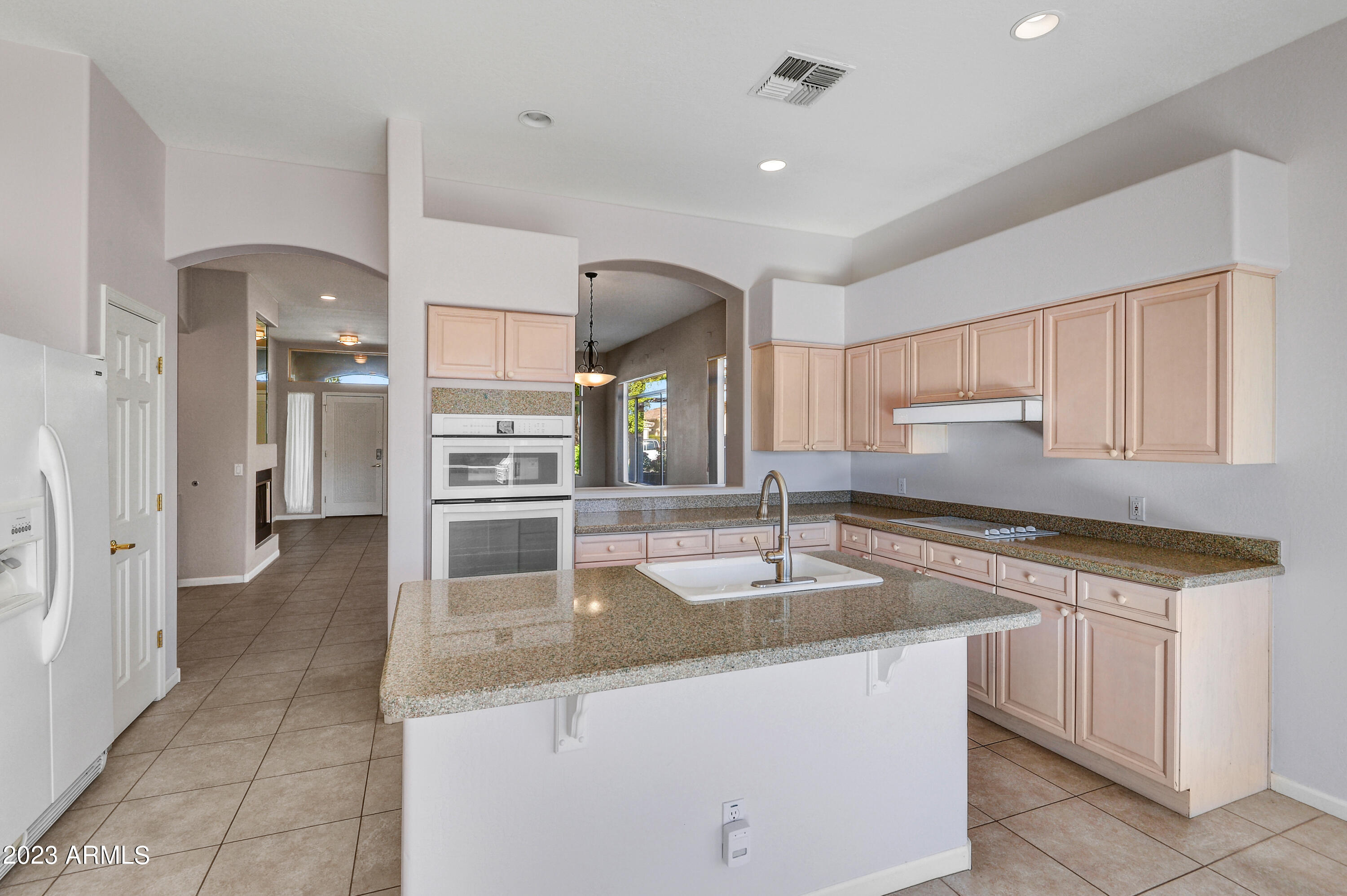 4147 E HANCOCK Drive