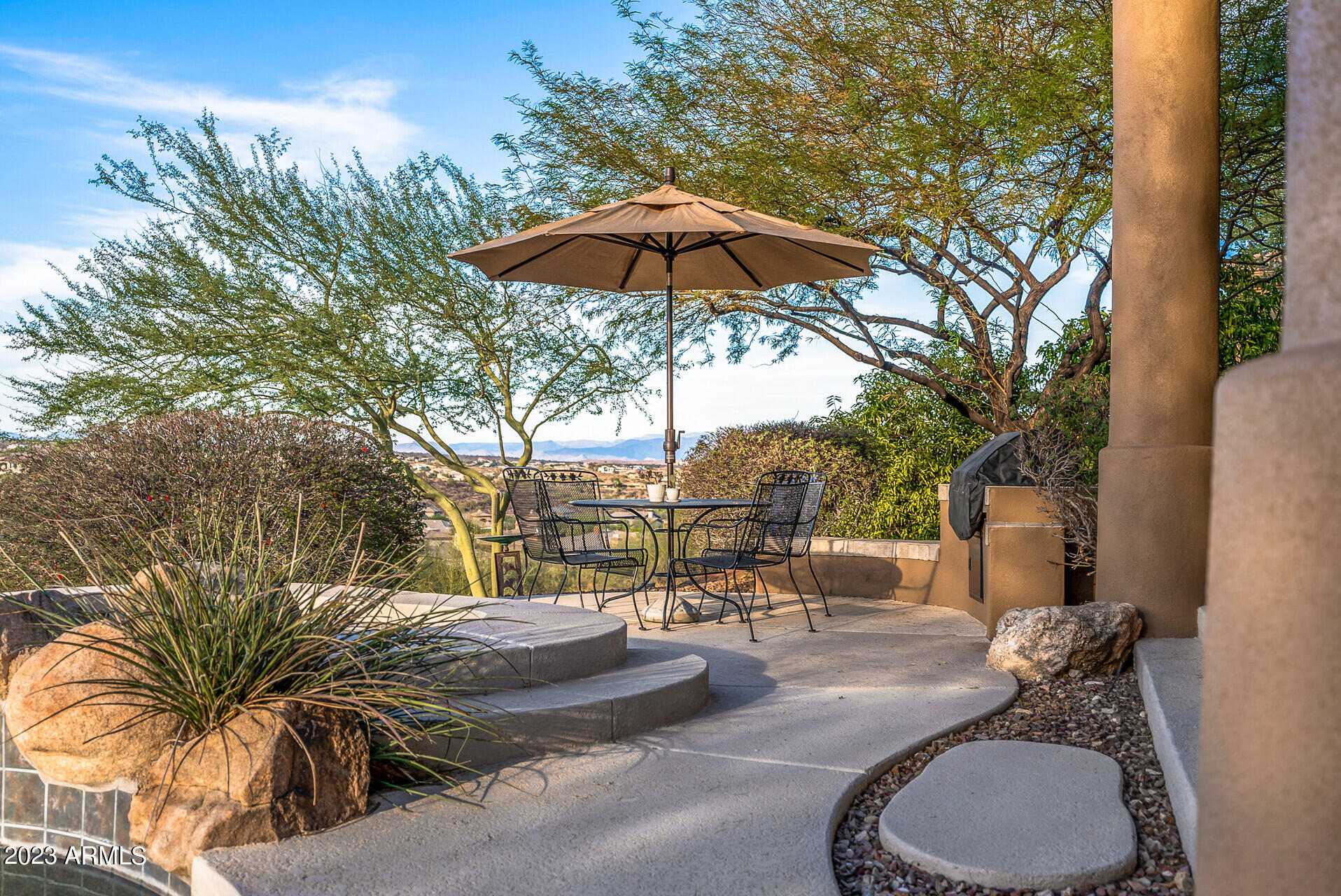 13634 N SUNSET Drive
