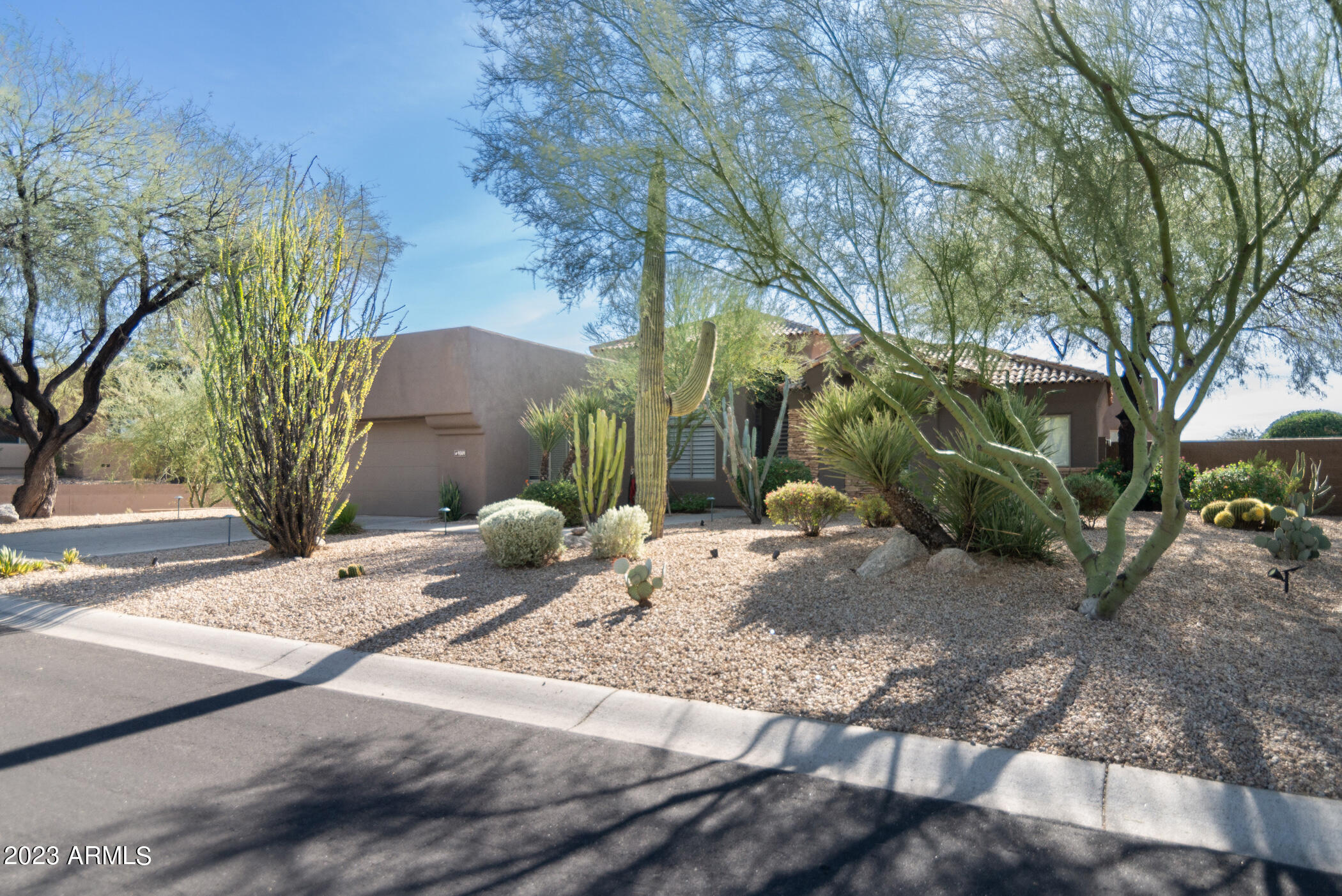 9349 E MONUMENT Drive