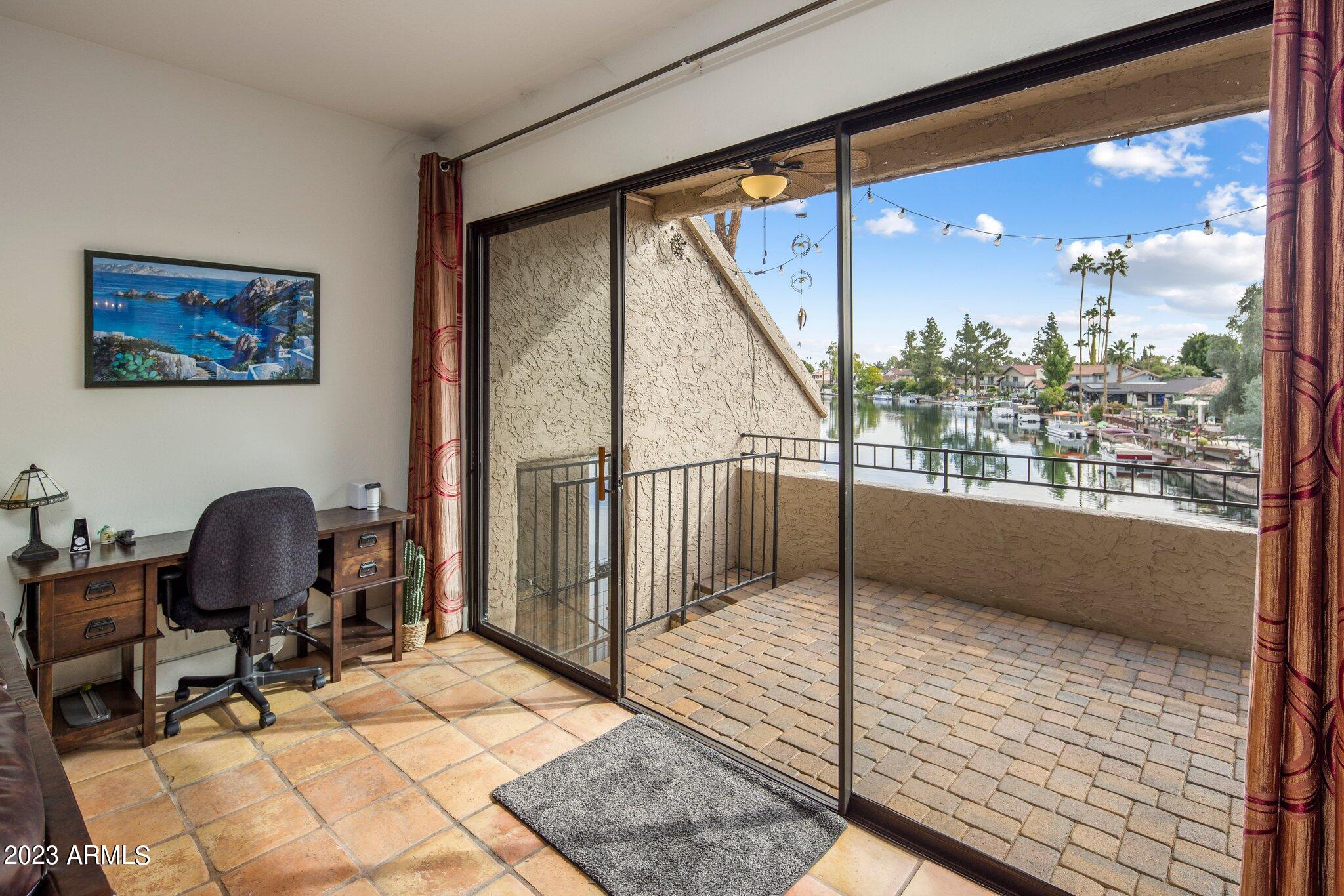 1203 E NORTHSHORE Drive, 131