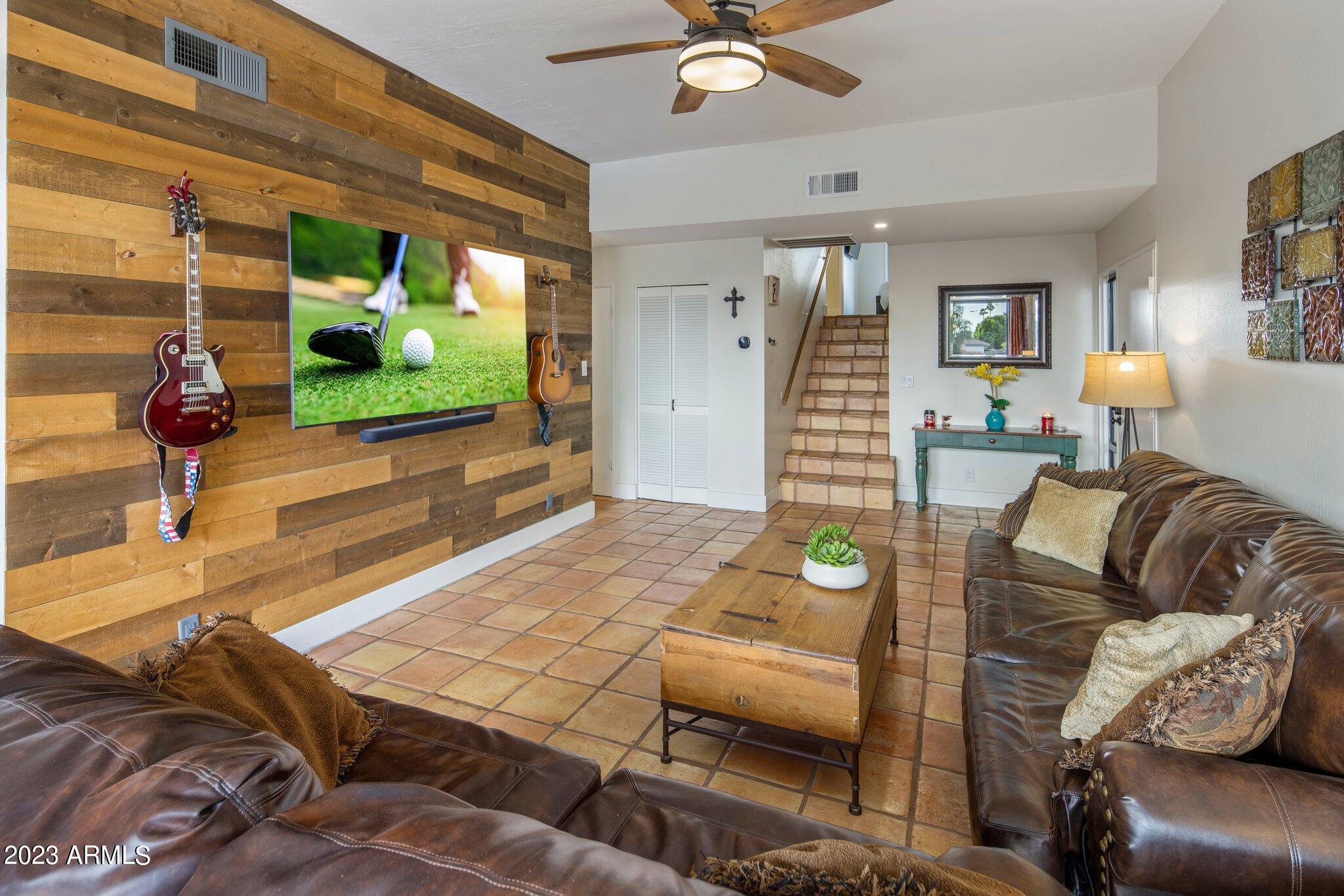 1203 E NORTHSHORE Drive, 131