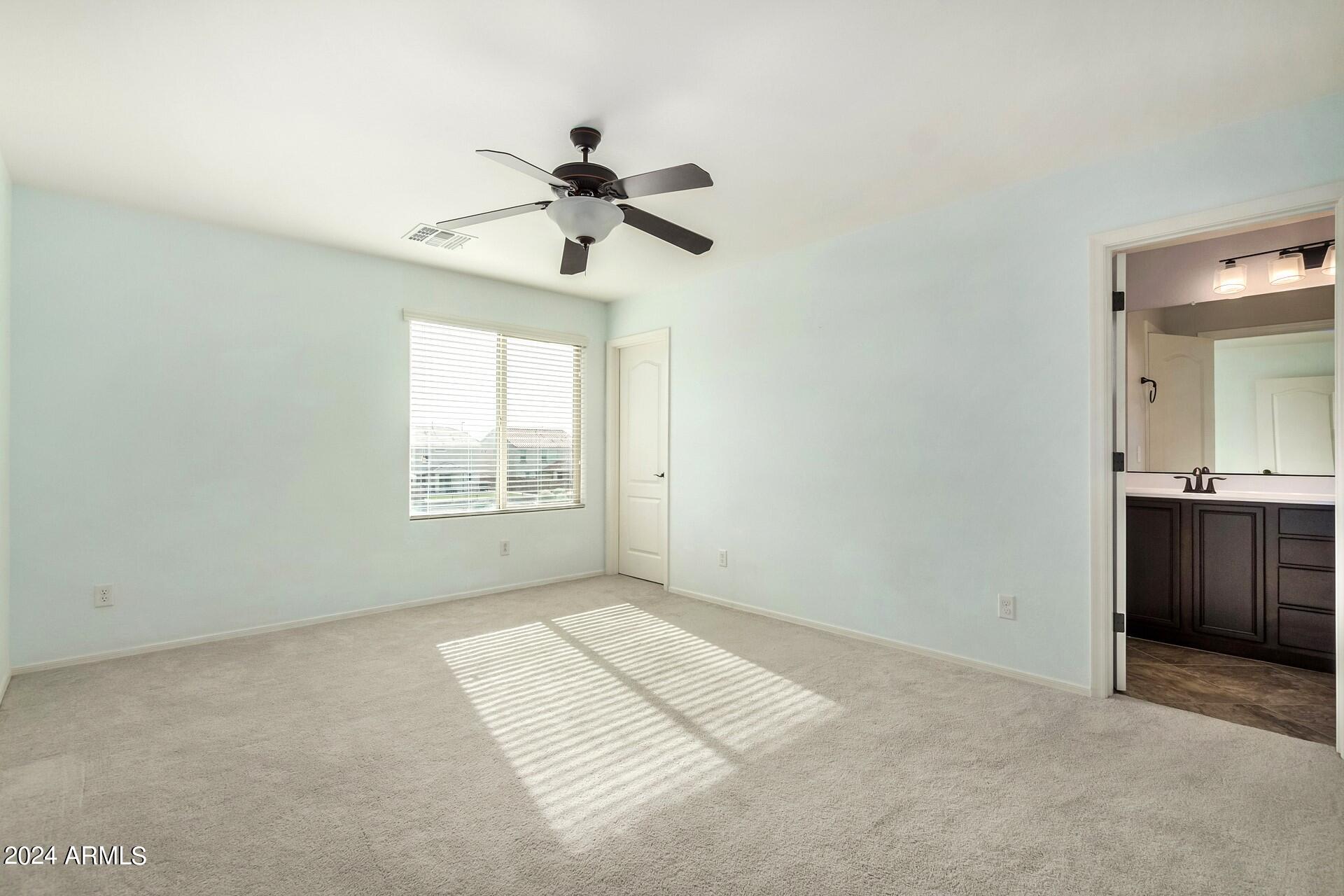 2045 E FLINTLOCK Drive