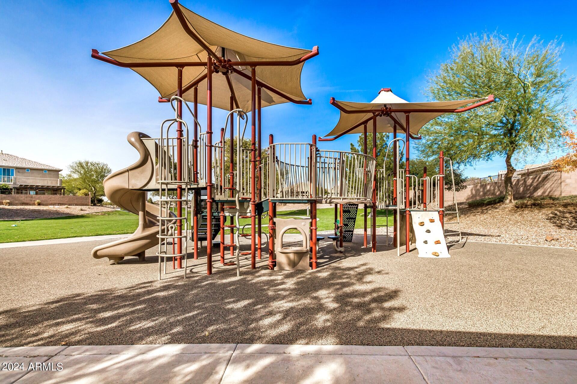 2045 E FLINTLOCK Drive