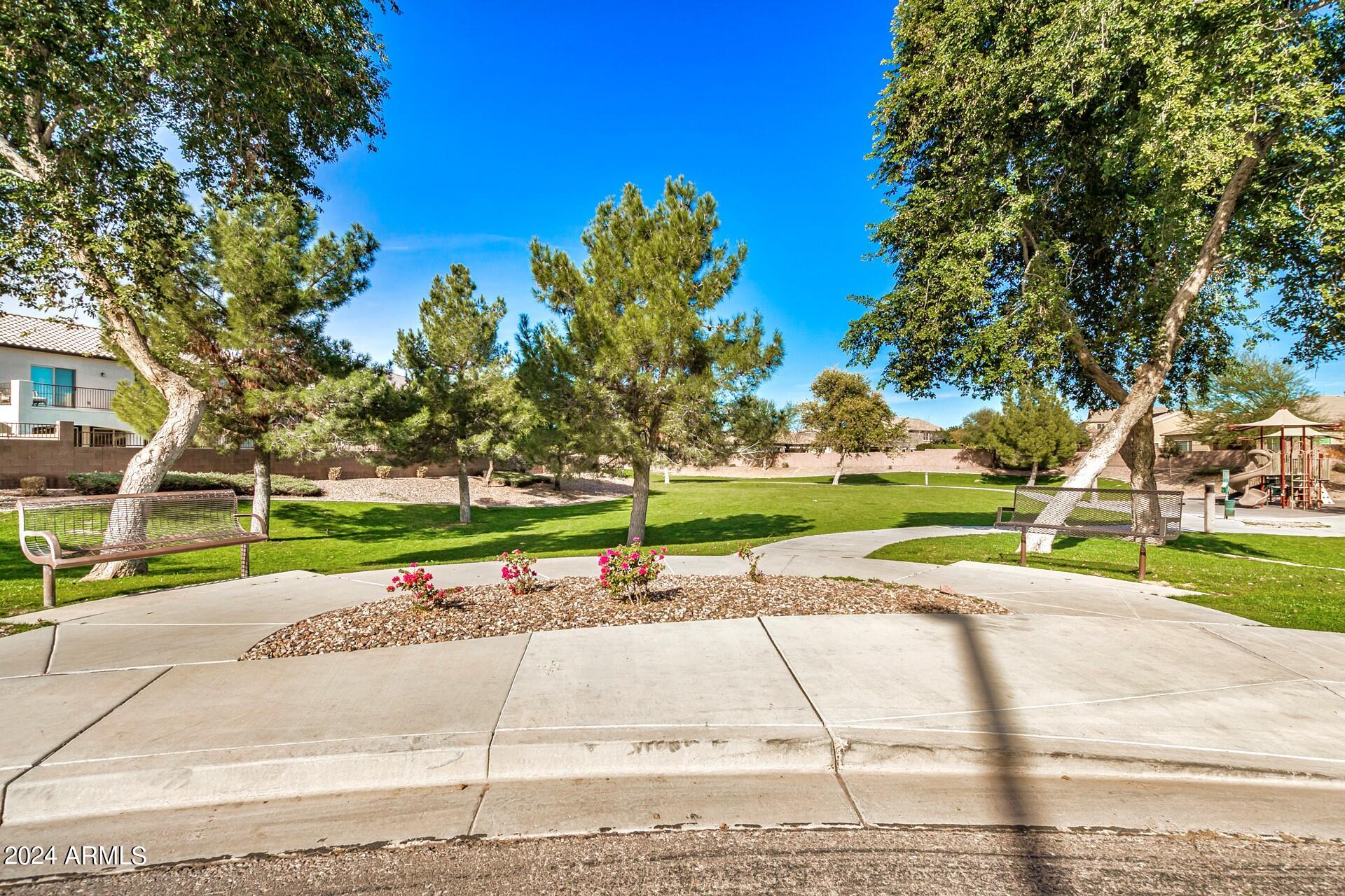 2045 E FLINTLOCK Drive