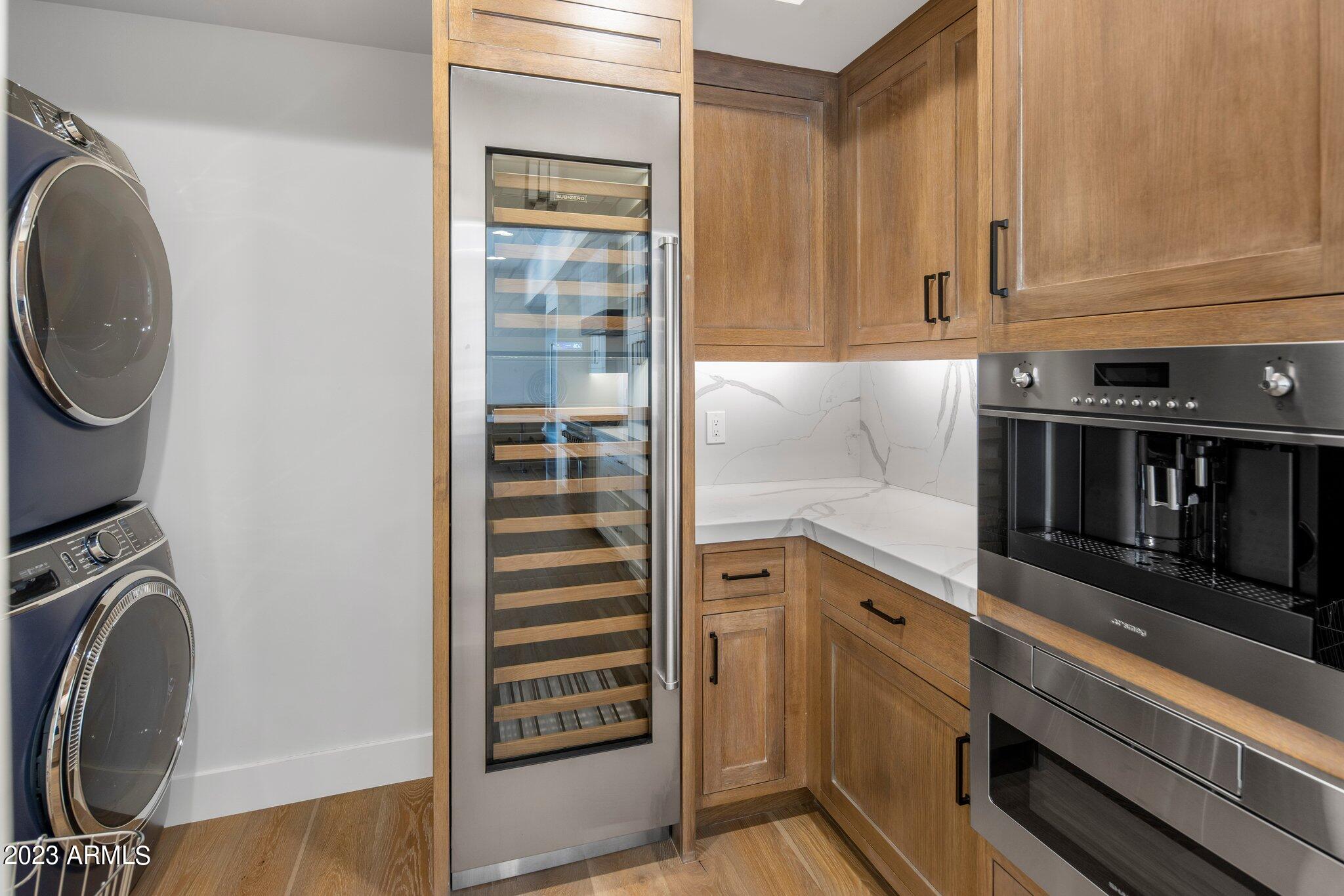 6711 E CAMELBACK Road, 49