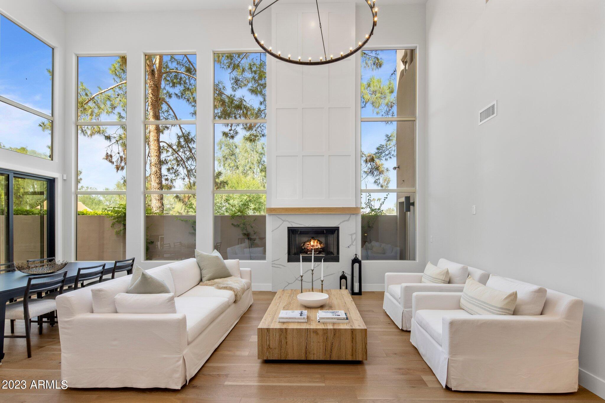 6711 E CAMELBACK Road, 49