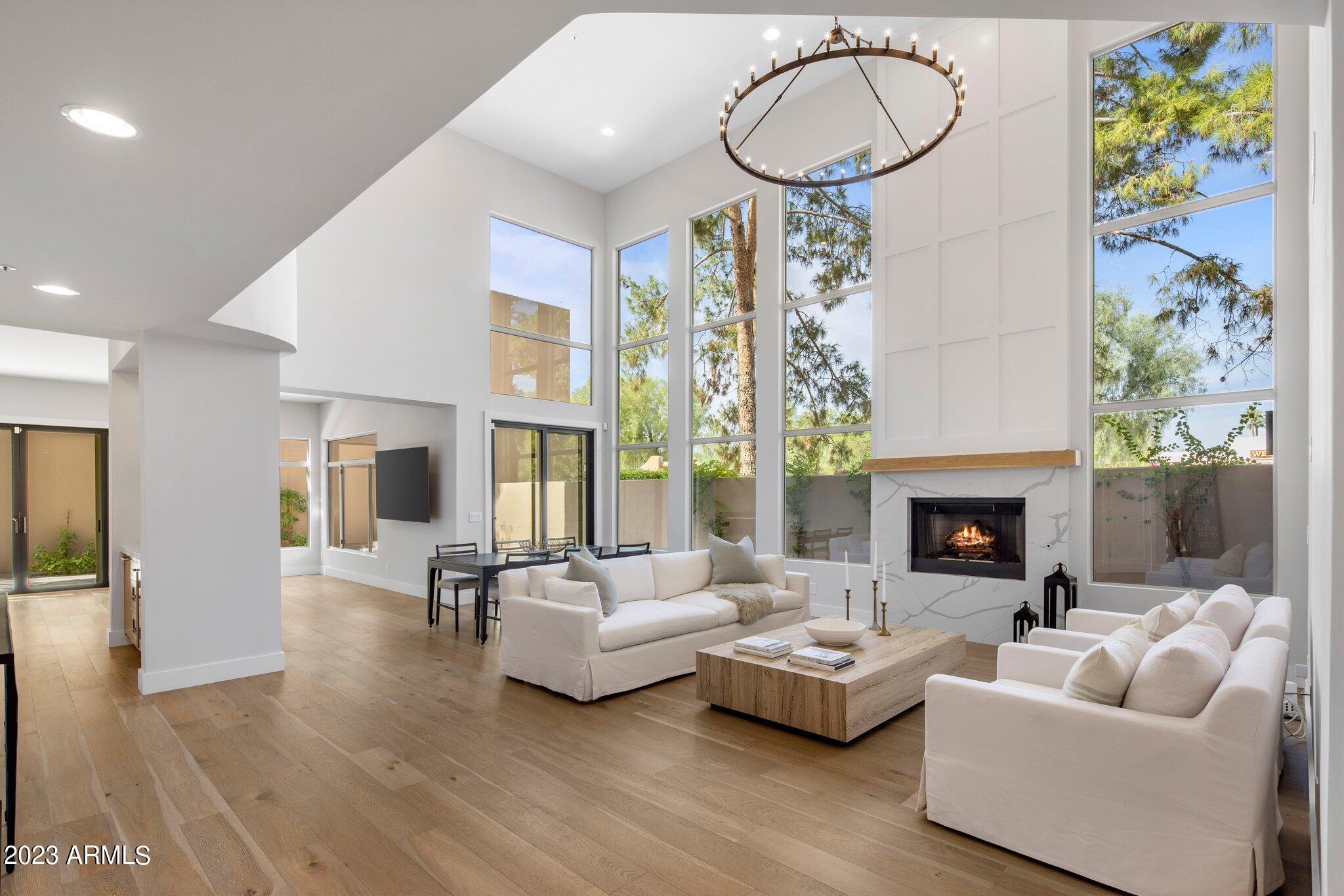 6711 E CAMELBACK Road, 49