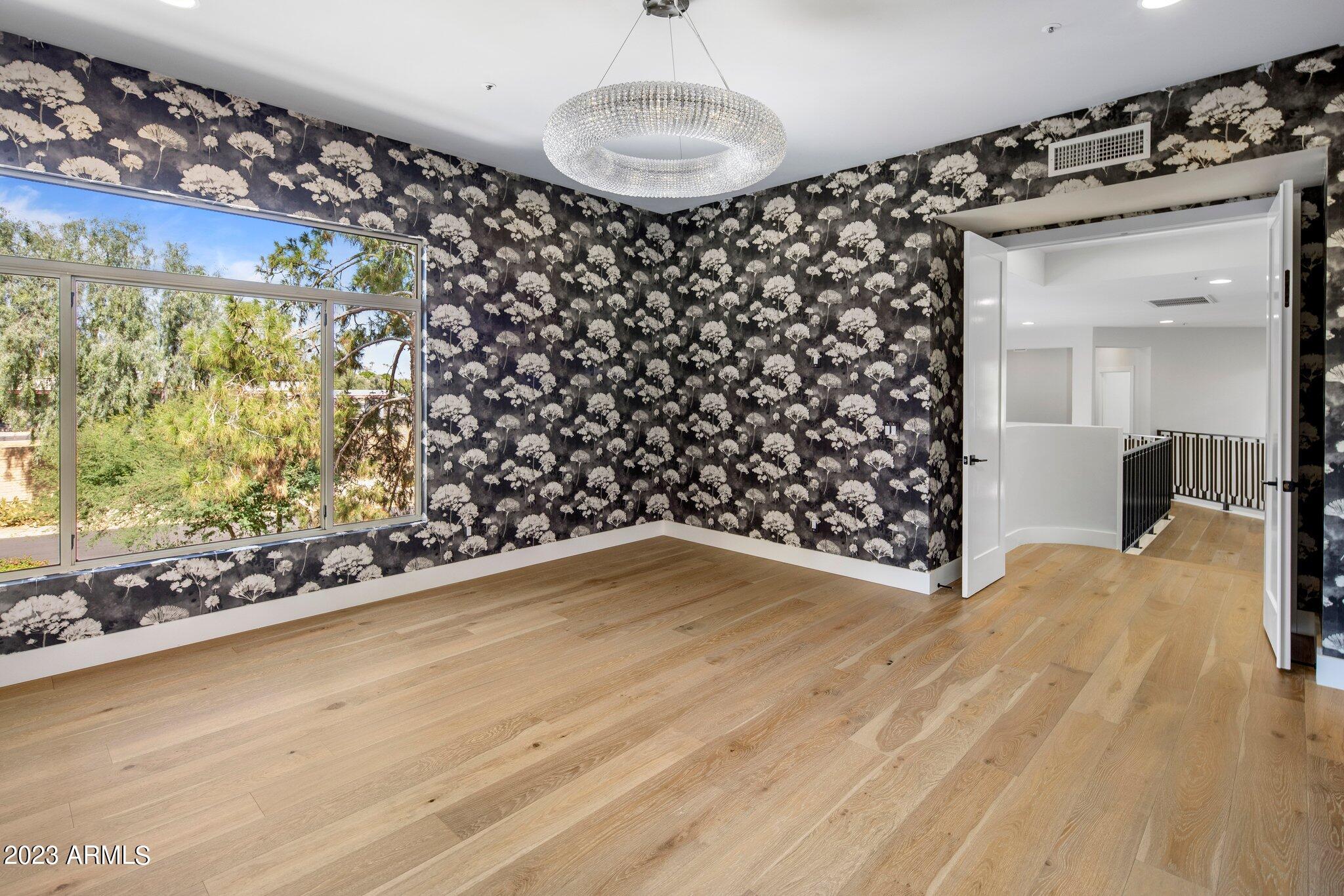 6711 E CAMELBACK Road, 49