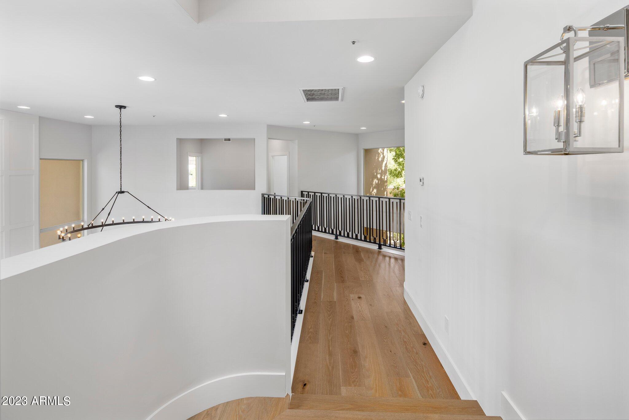 6711 E CAMELBACK Road, 49