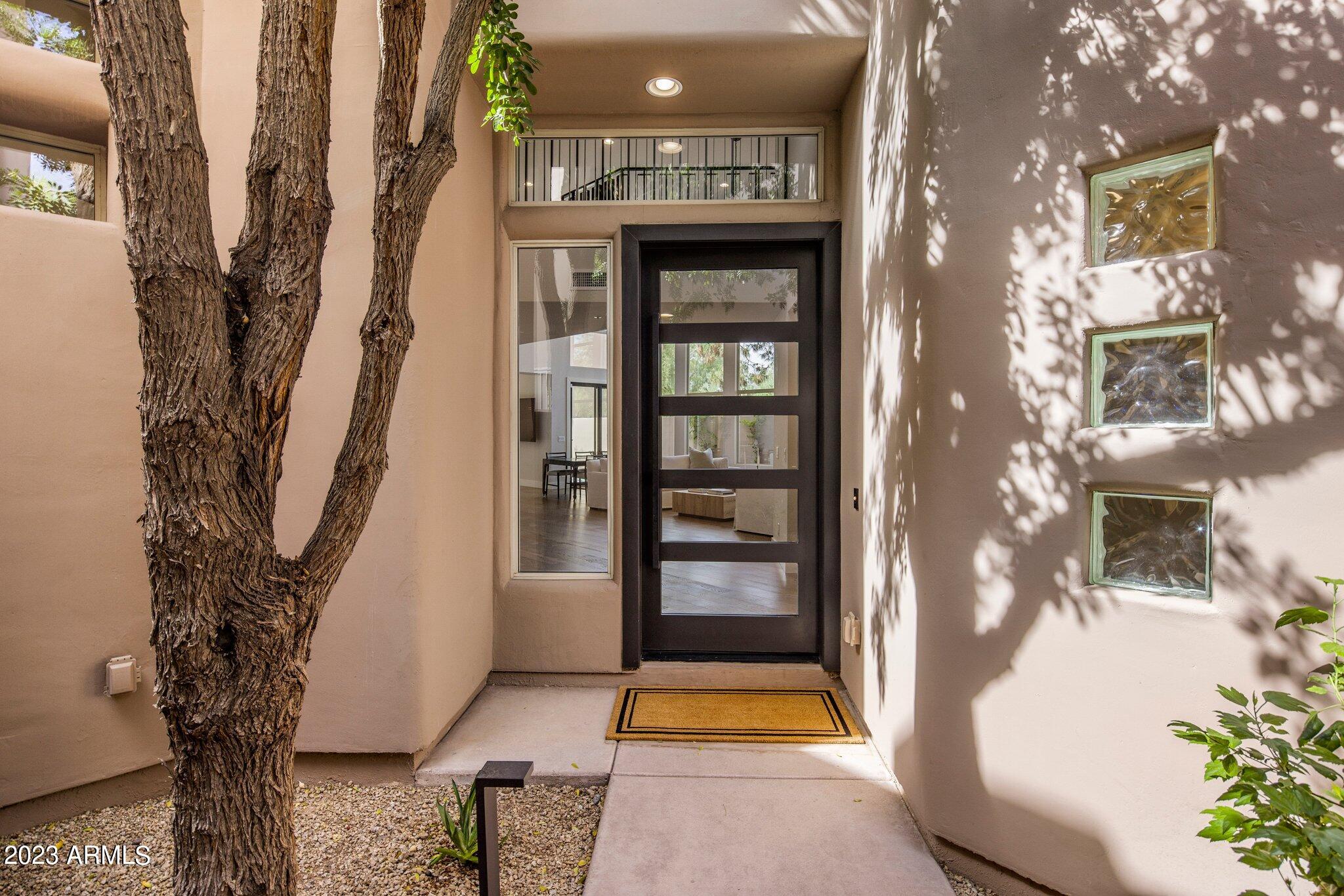 6711 E CAMELBACK Road, 49